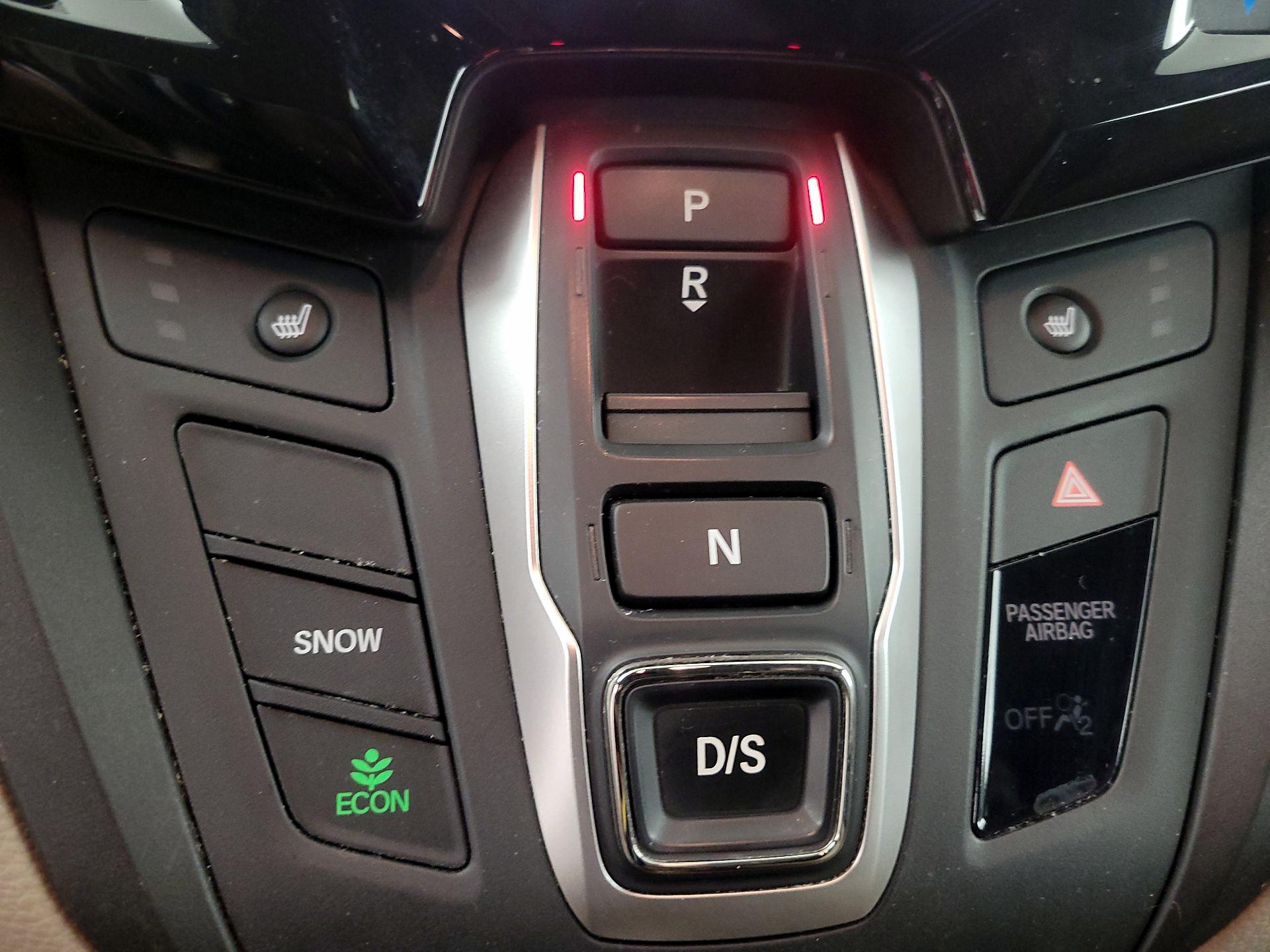 Thumbnail: 2018 Honda Odyssey - 17