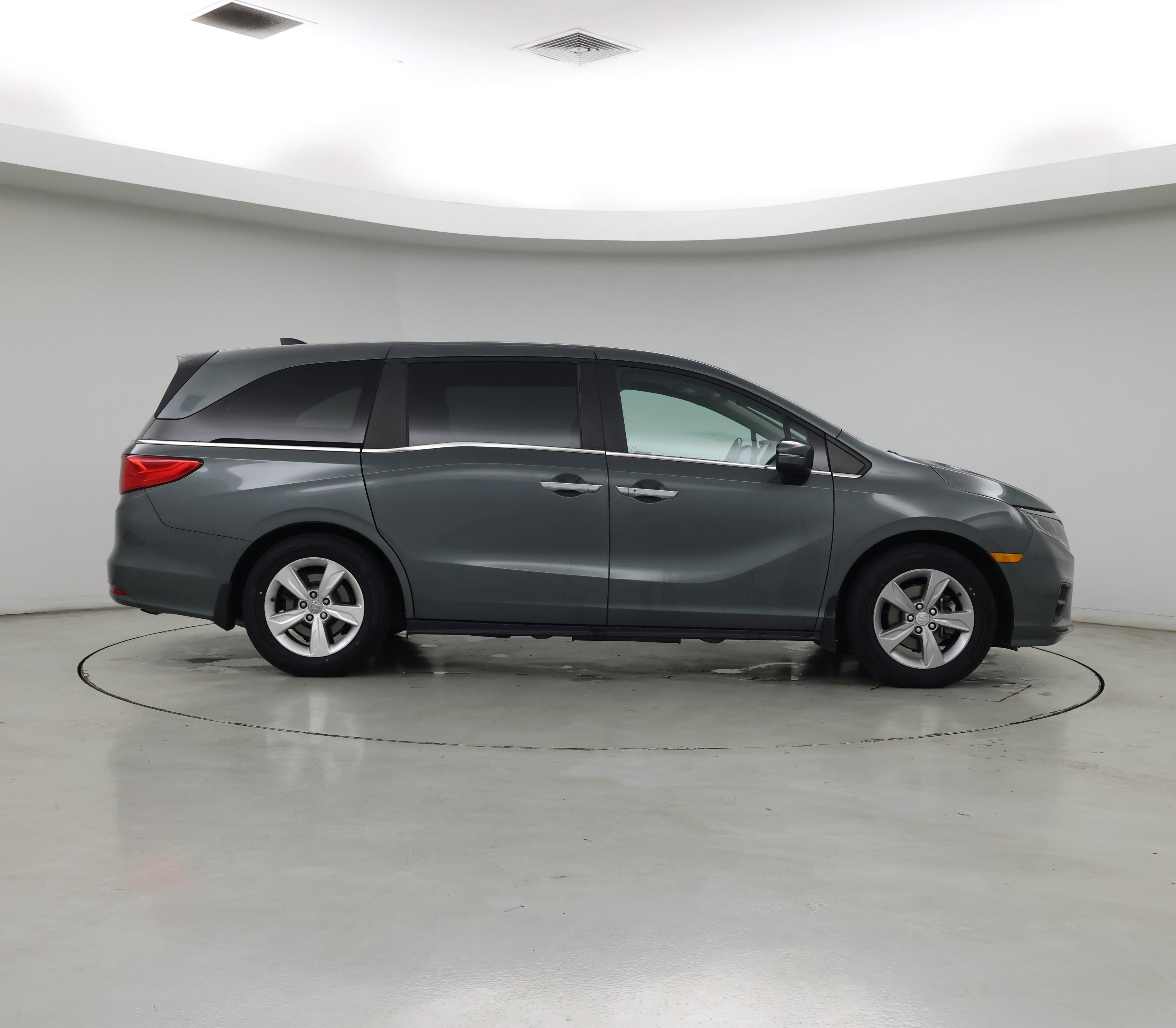 Thumbnail: 2018 Honda Odyssey - 7