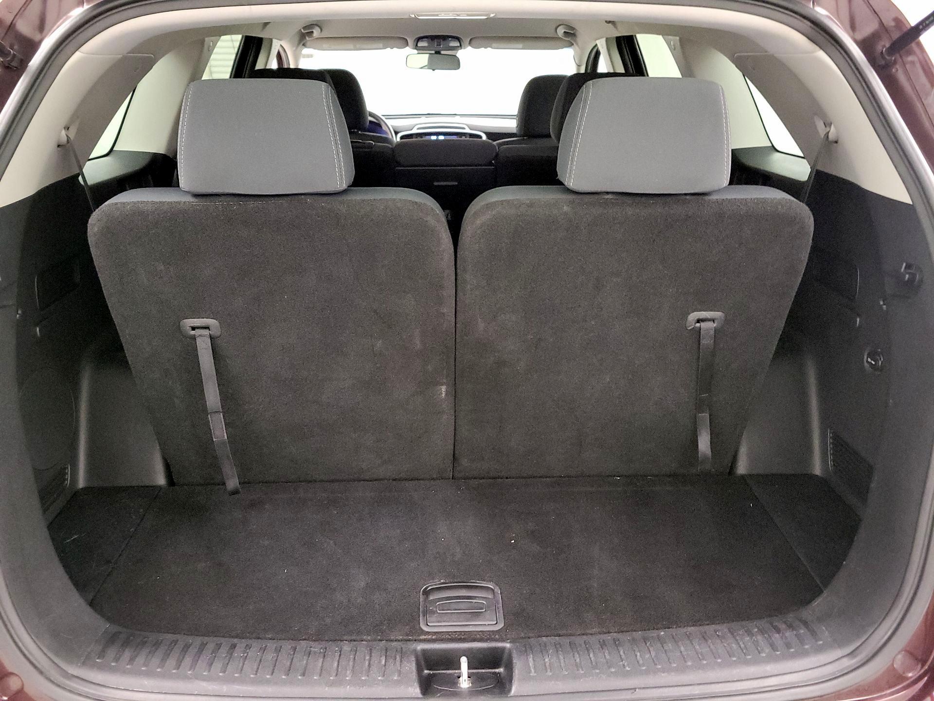 Thumbnail: 2019 Kia Sorento - 20