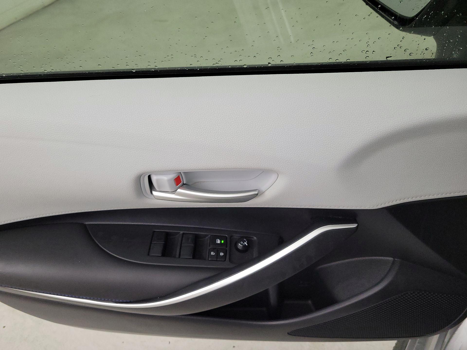 Thumbnail: 2020 Toyota Corolla - 12