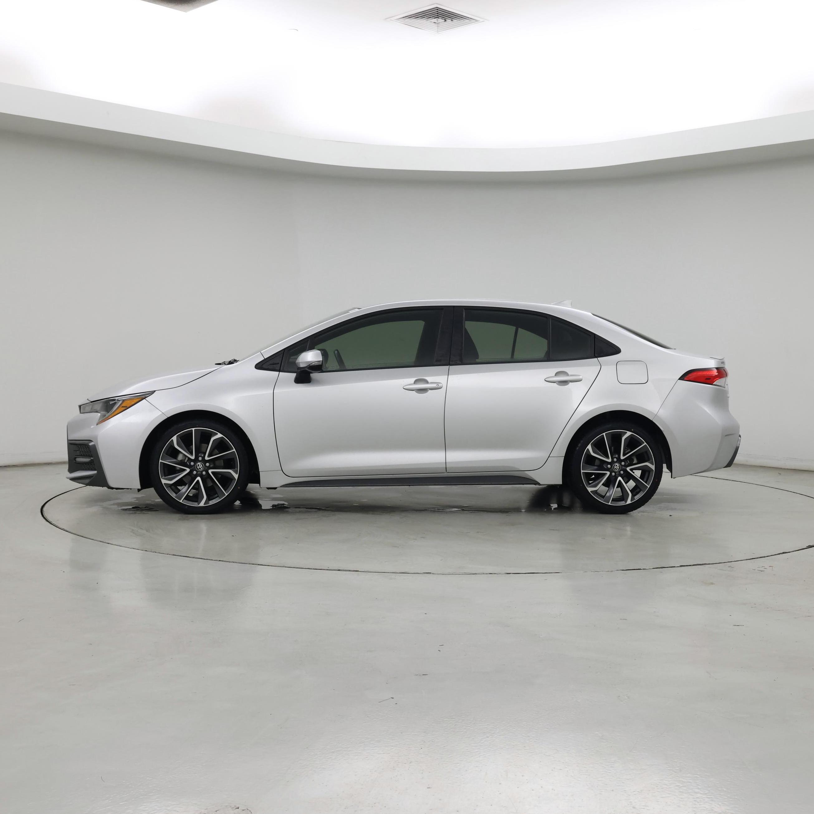 Thumbnail: 2020 Toyota Corolla - 3