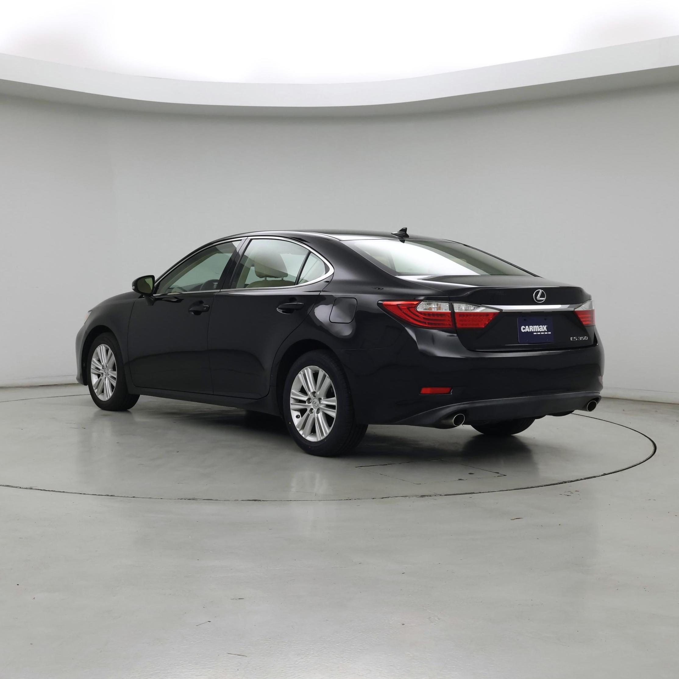 Thumbnail: 2014 Lexus ES - 2