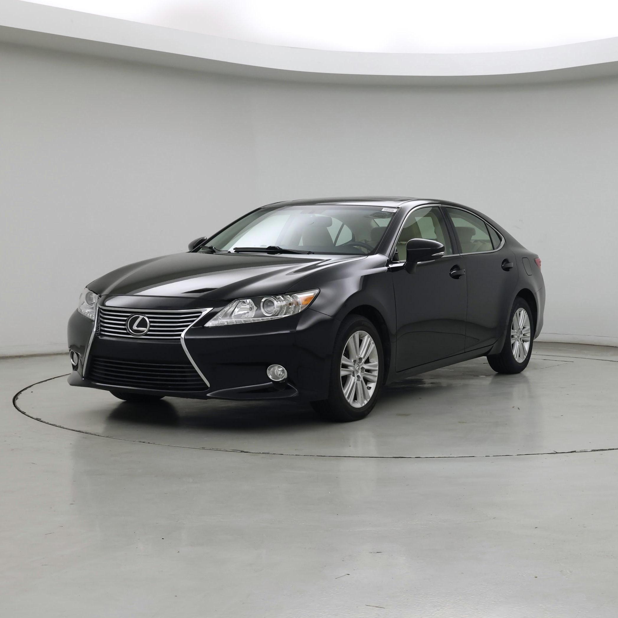 Thumbnail: 2014 Lexus ES - 4