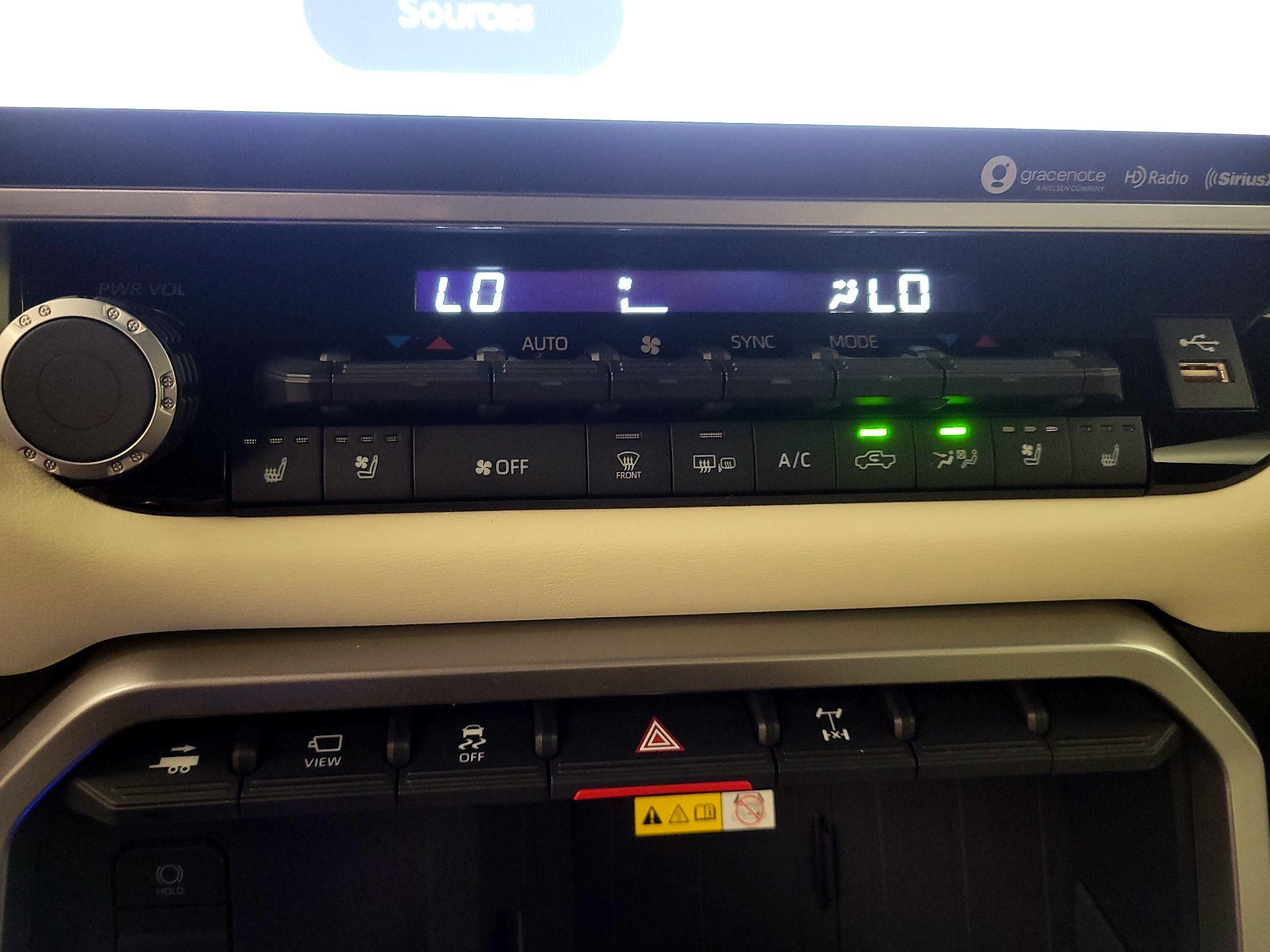 Thumbnail: 2023 Toyota Tundra - 16