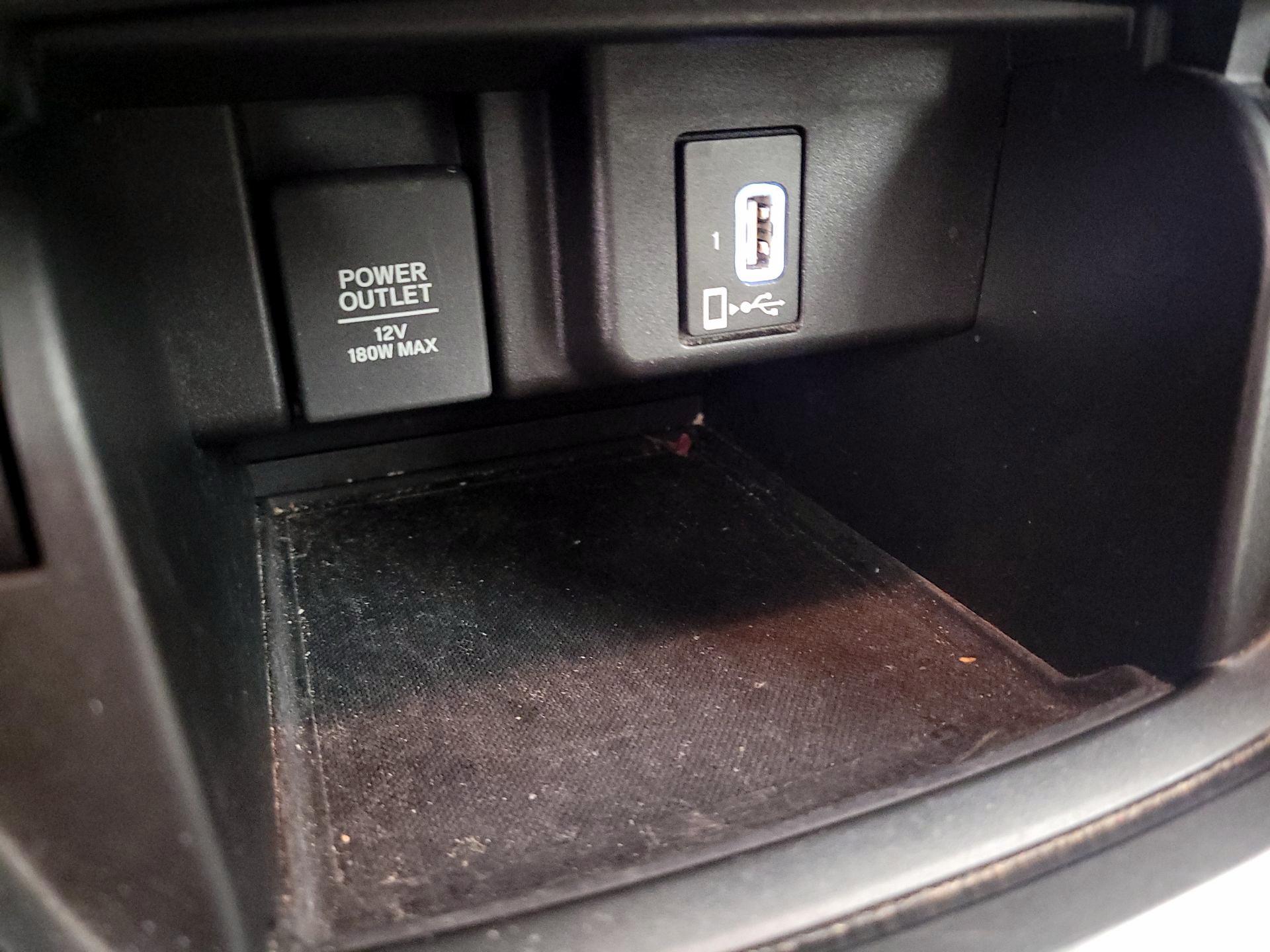 Thumbnail: 2018 Honda Accord - 18