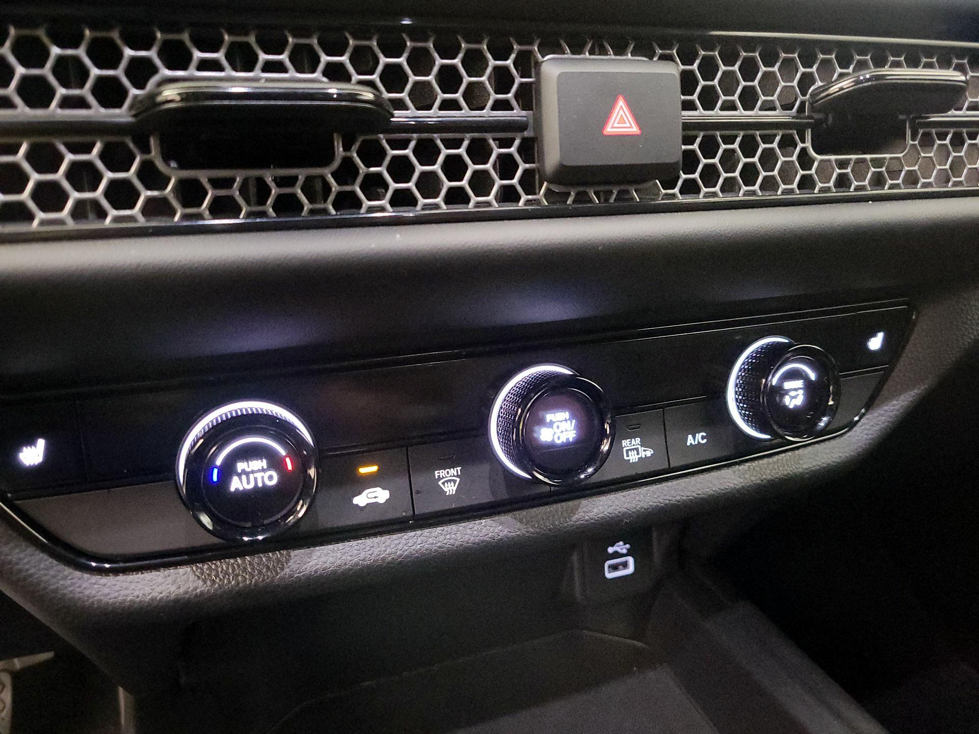 Thumbnail: 2025 Honda HR-V - 16