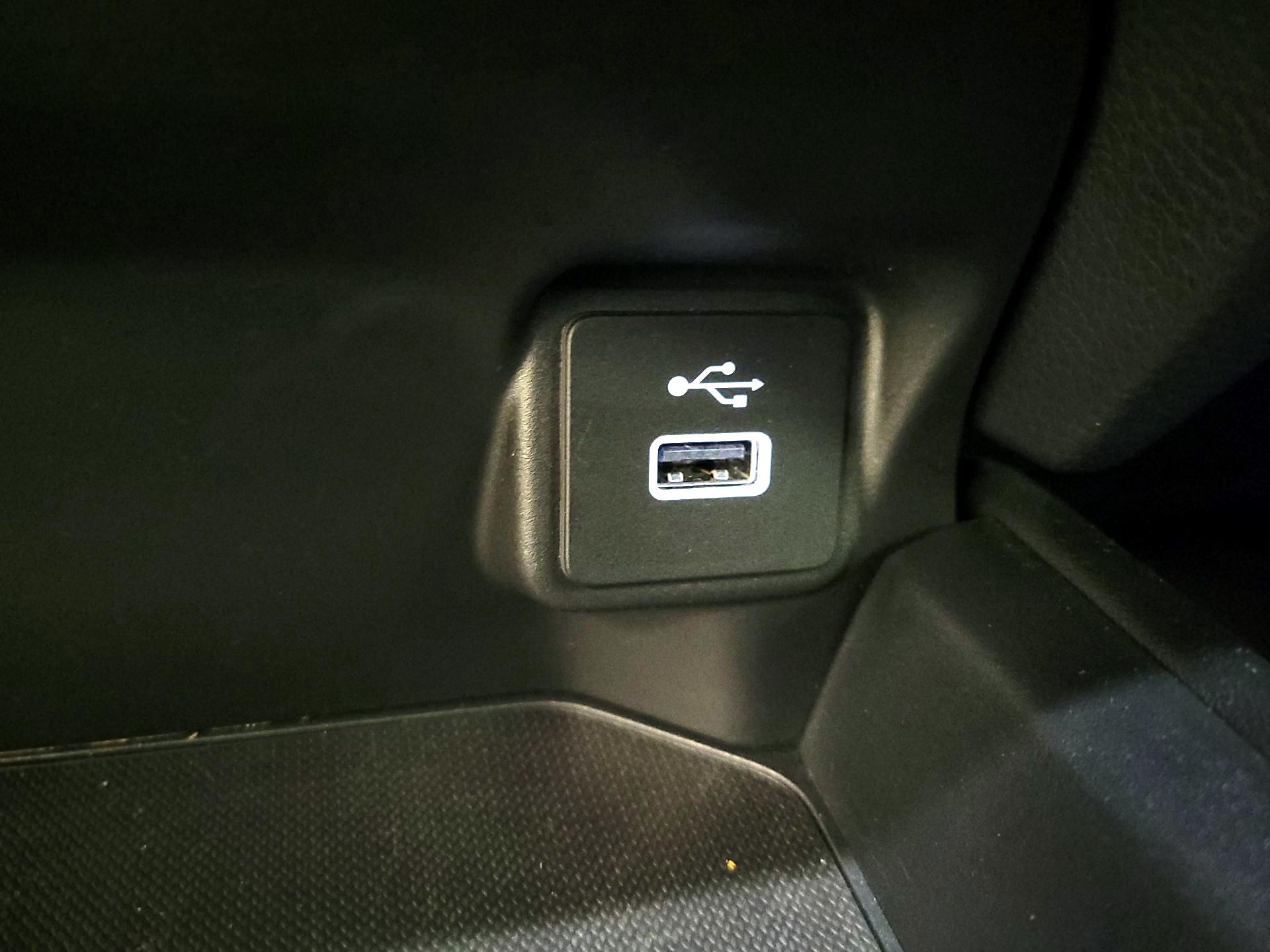 Thumbnail: 2025 Honda HR-V - 18