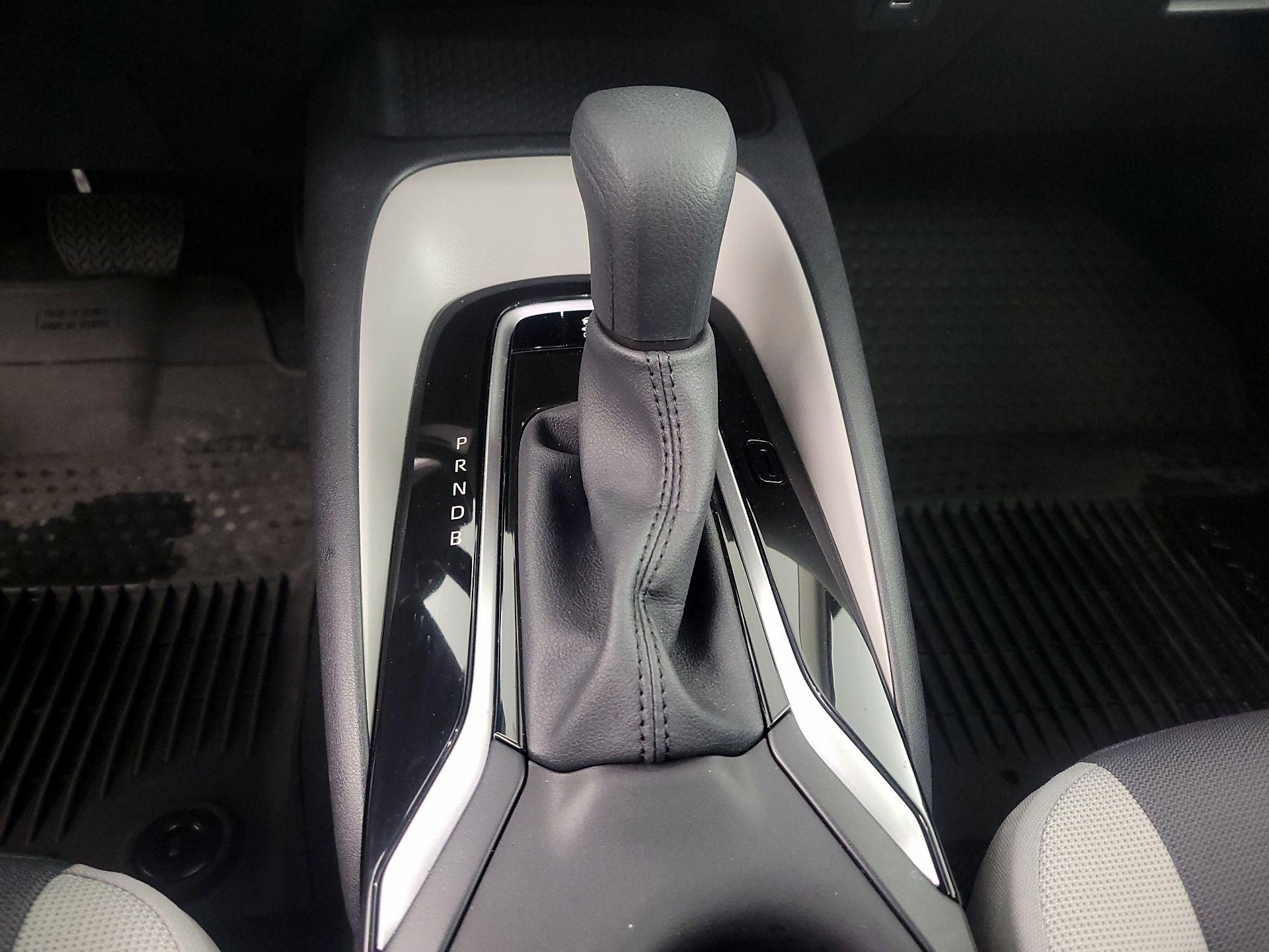 Thumbnail: 2025 Toyota Corolla - 17