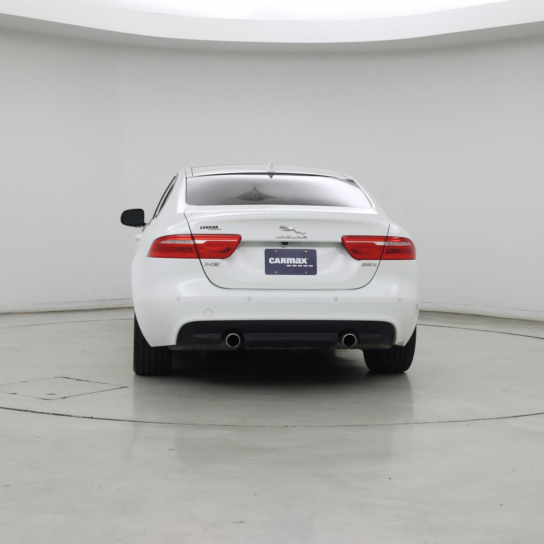 Thumbnail: 2018 Jaguar XE - 6