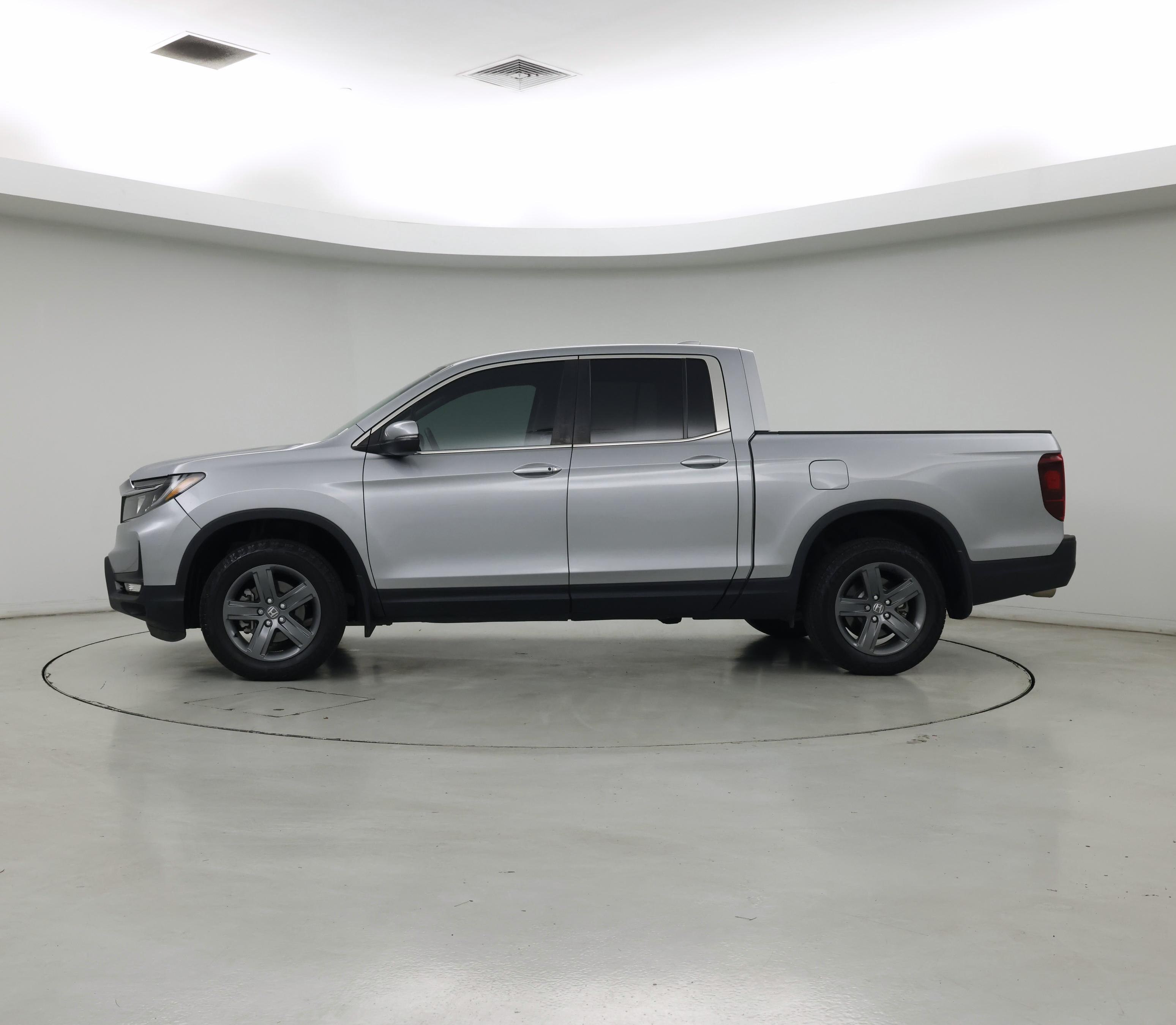 Thumbnail: 2023 Honda Ridgeline - 3