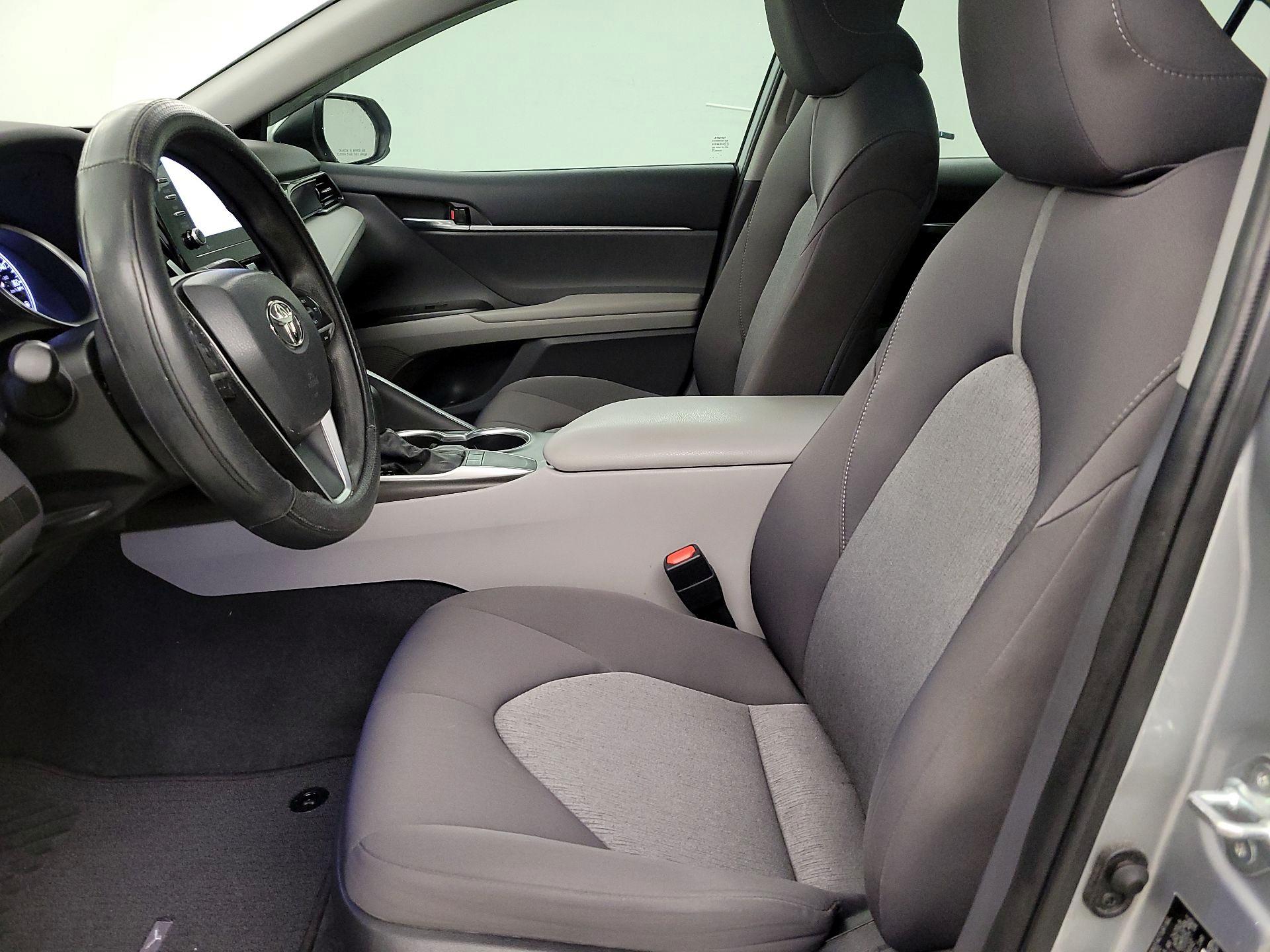 Thumbnail: 2022 Toyota Camry - 11