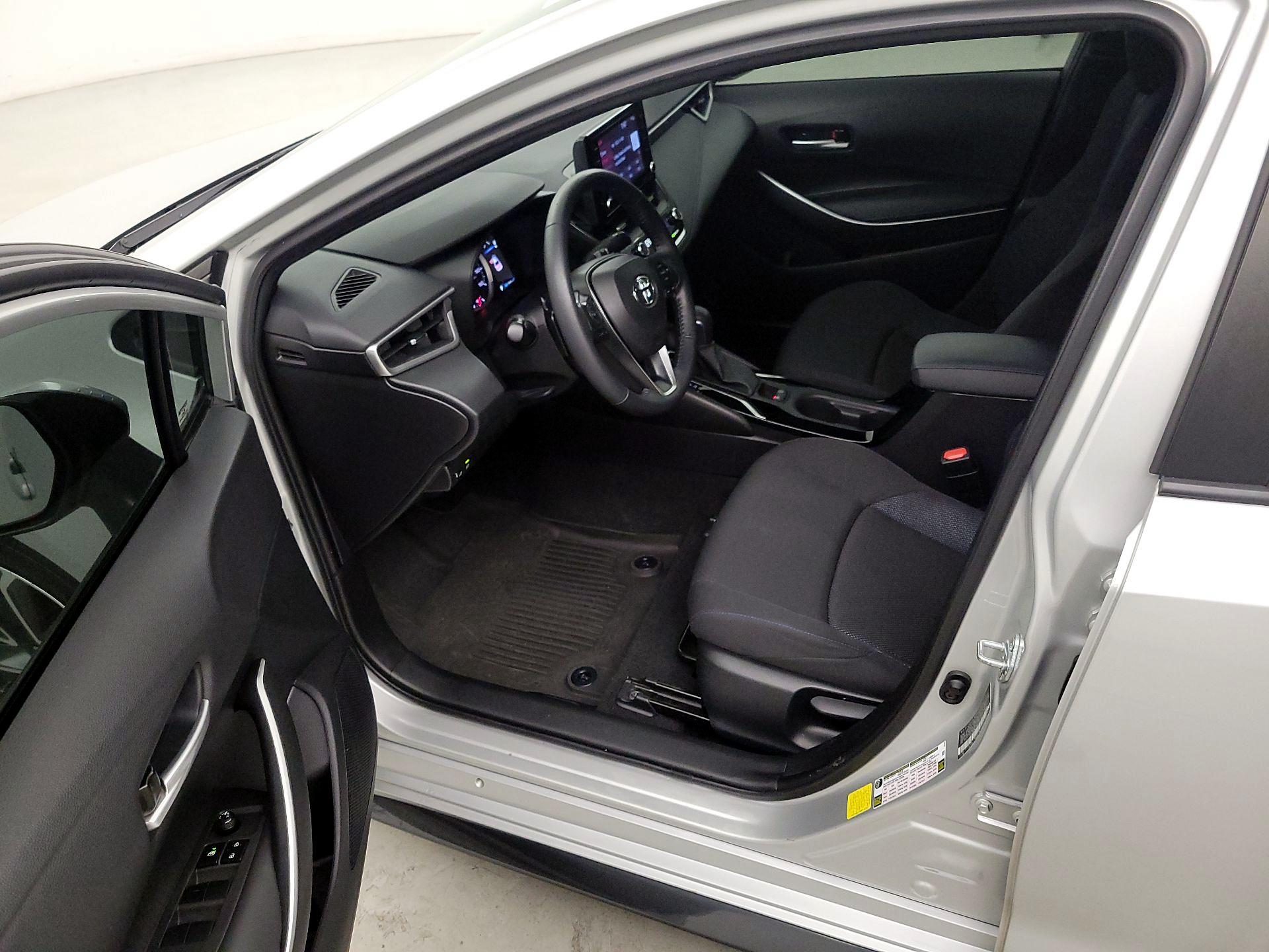 Thumbnail: 2022 Toyota Corolla - 11