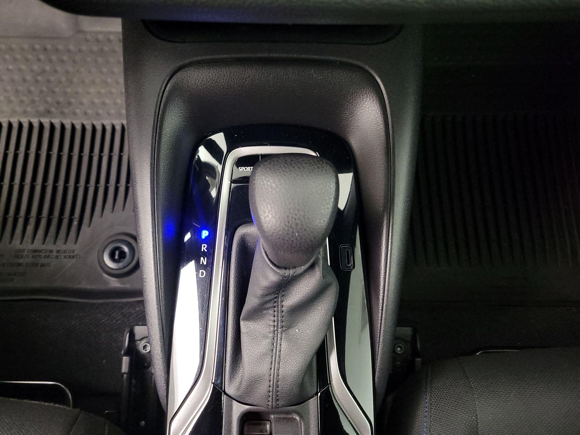 Thumbnail: 2022 Toyota Corolla - 17