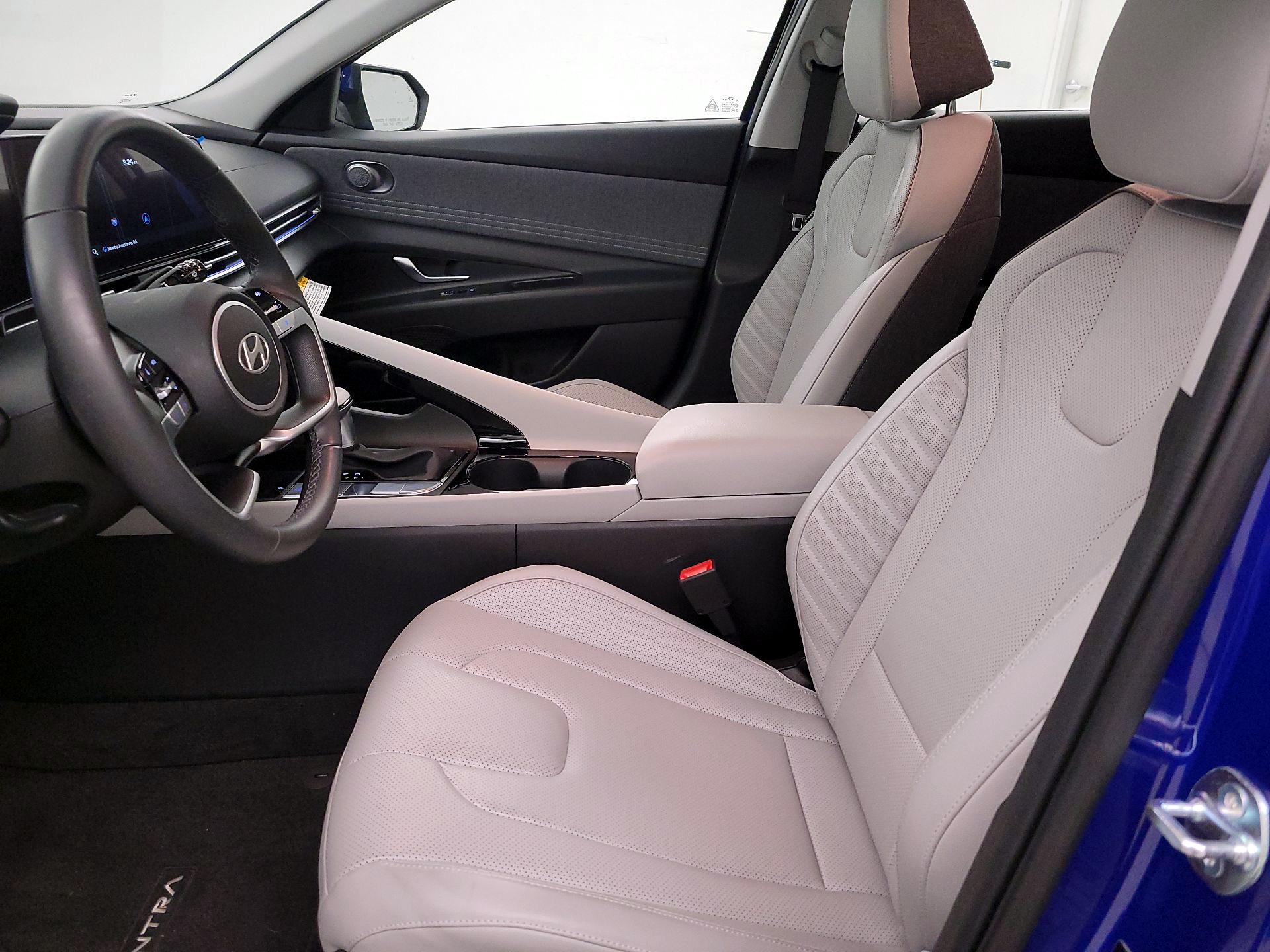 Thumbnail: 2025 Hyundai Elantra - 11