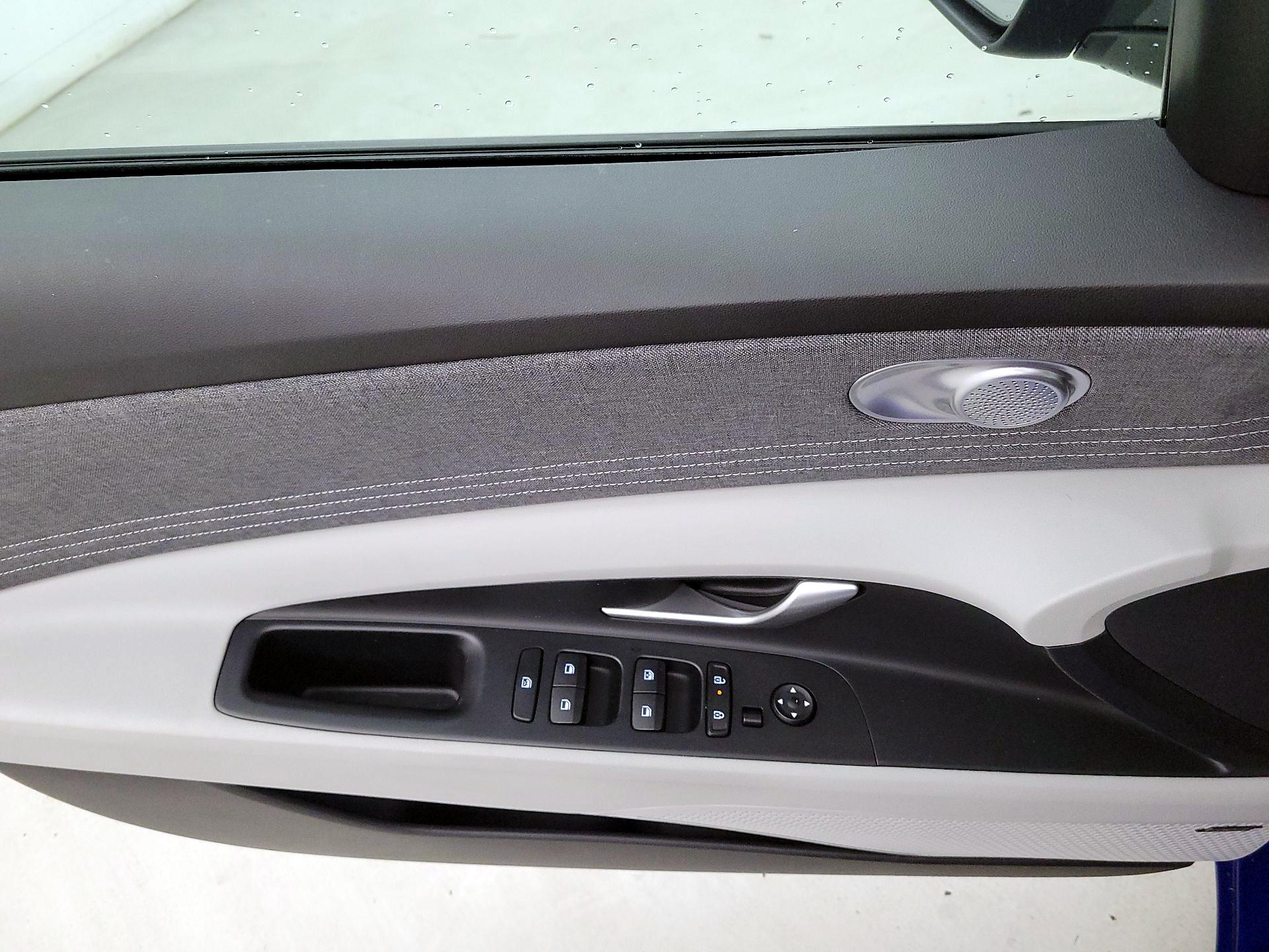 Thumbnail: 2025 Hyundai Elantra - 12