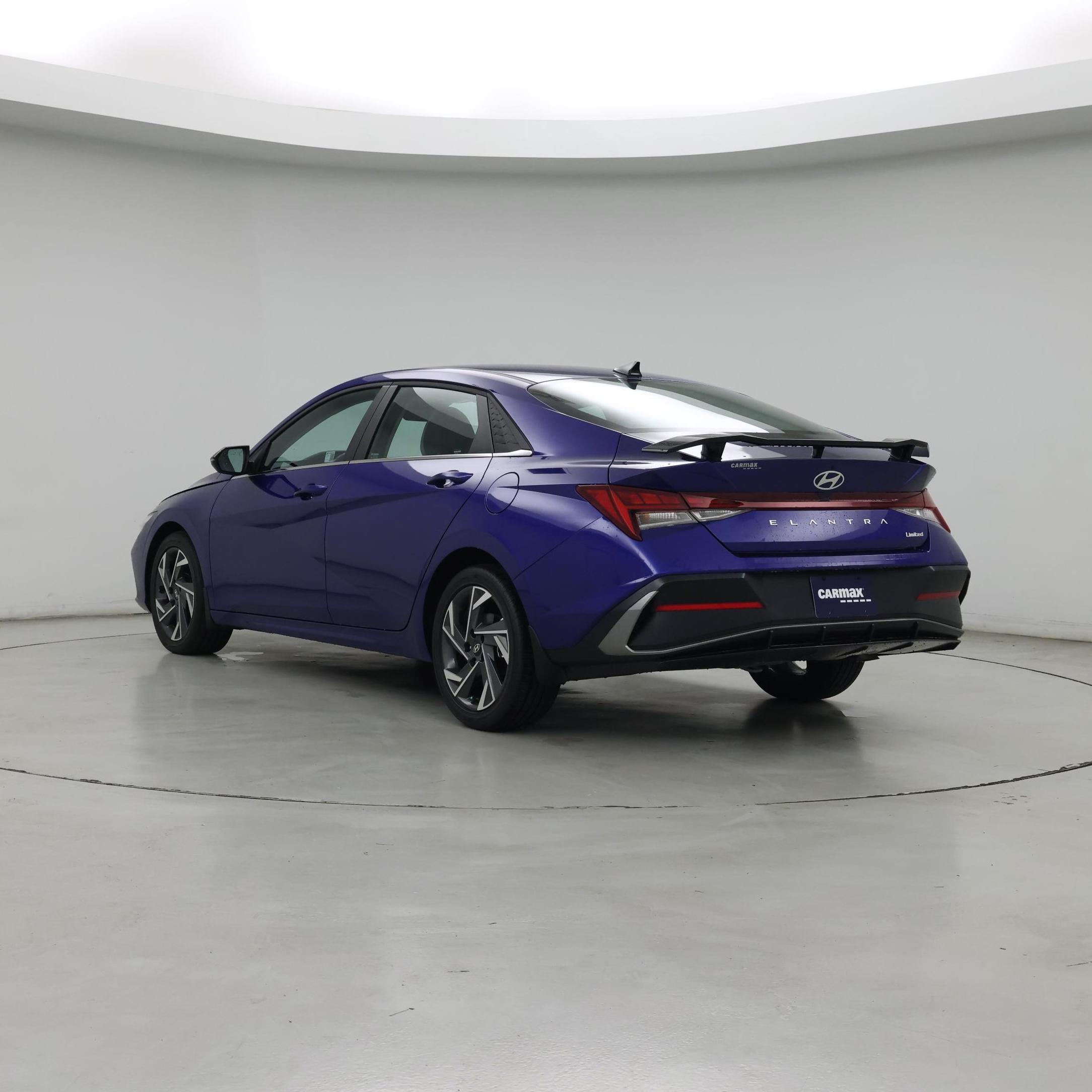 Thumbnail: 2025 Hyundai Elantra - 2