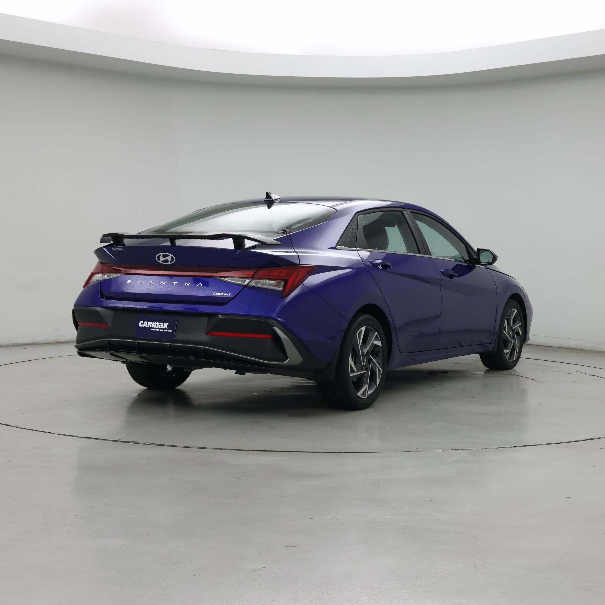 Thumbnail: 2025 Hyundai Elantra - 8