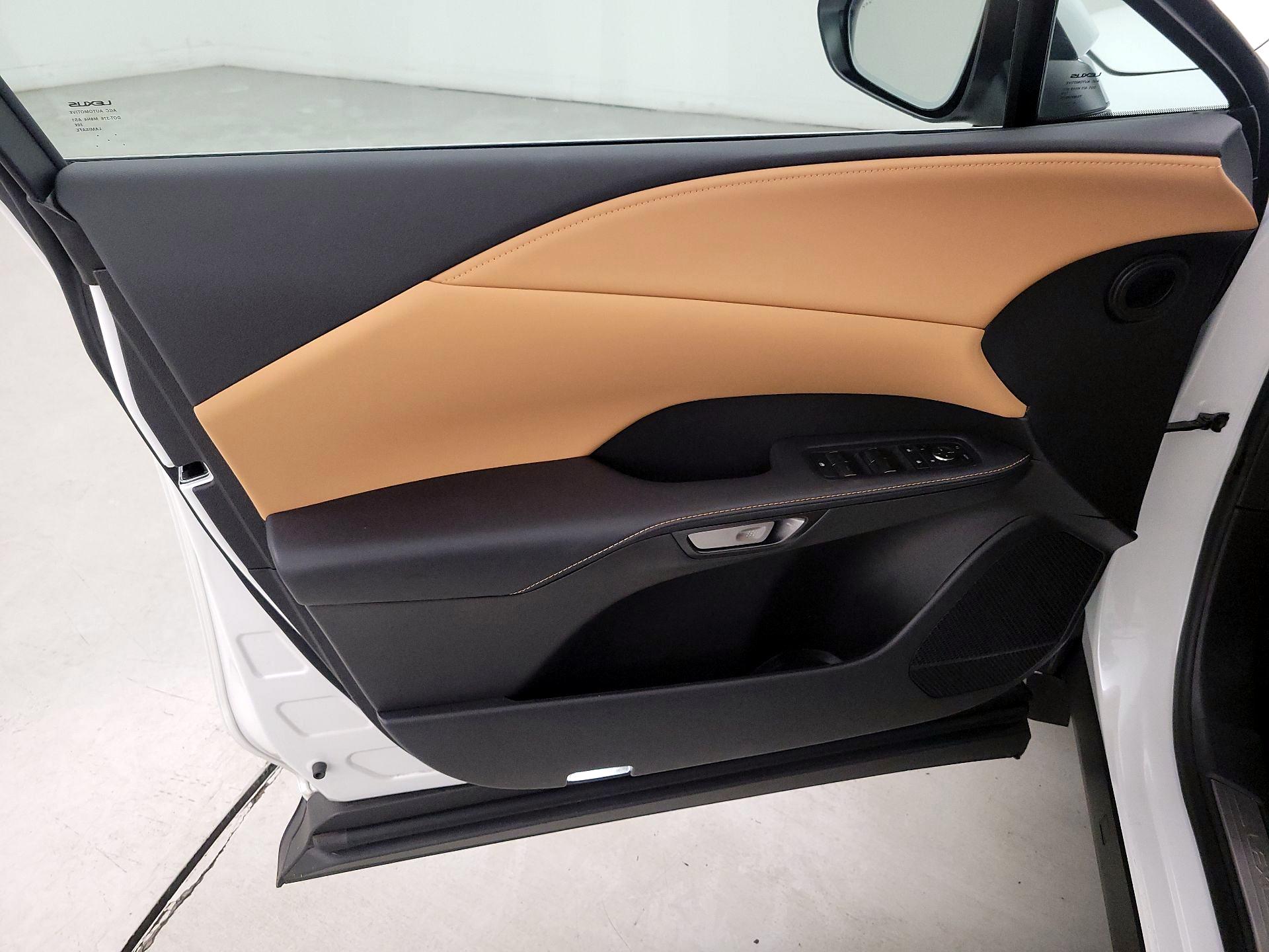 Thumbnail: 2025 Lexus RX - 12