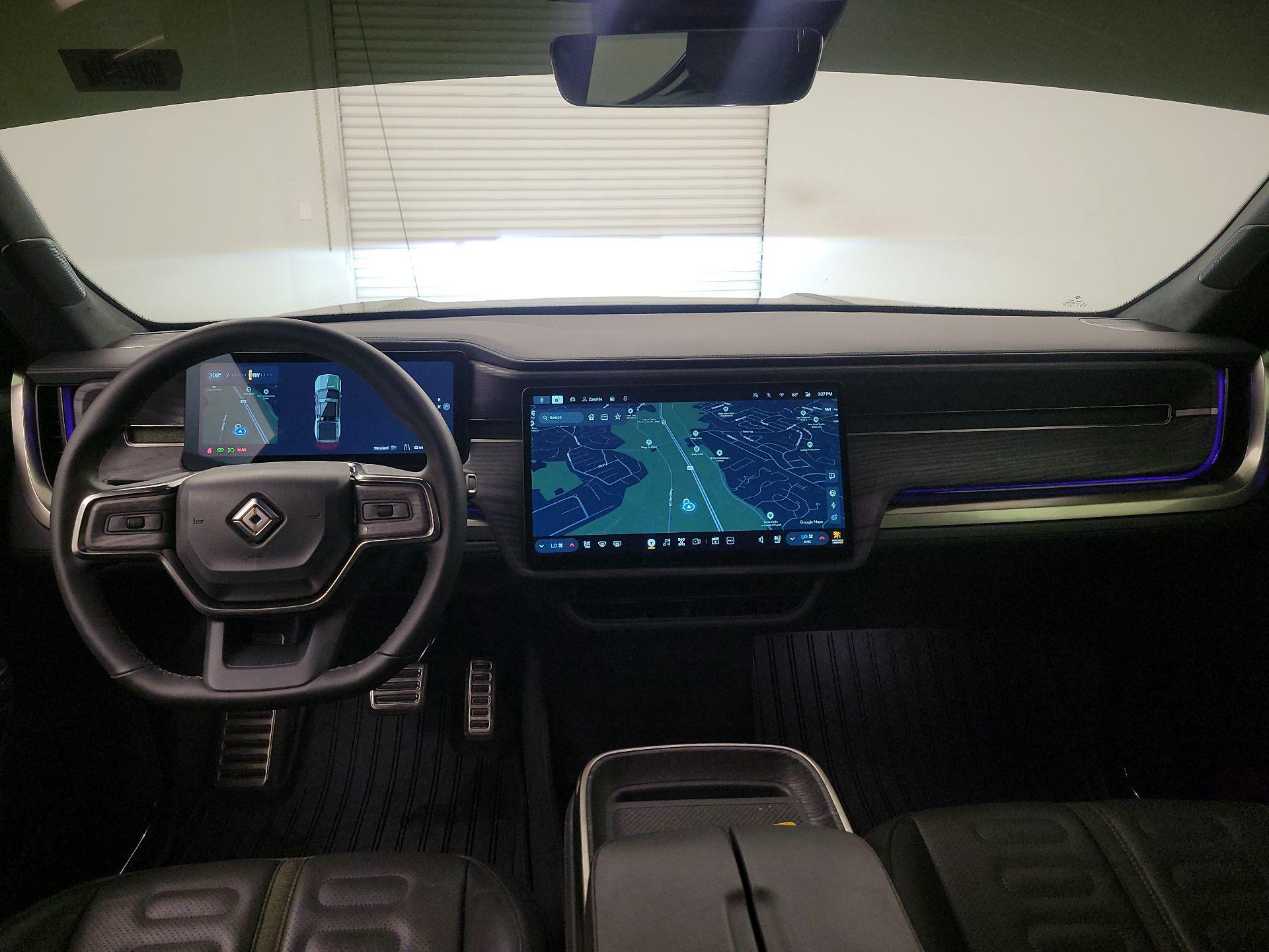 Thumbnail: 2023 Rivian R1T - 9