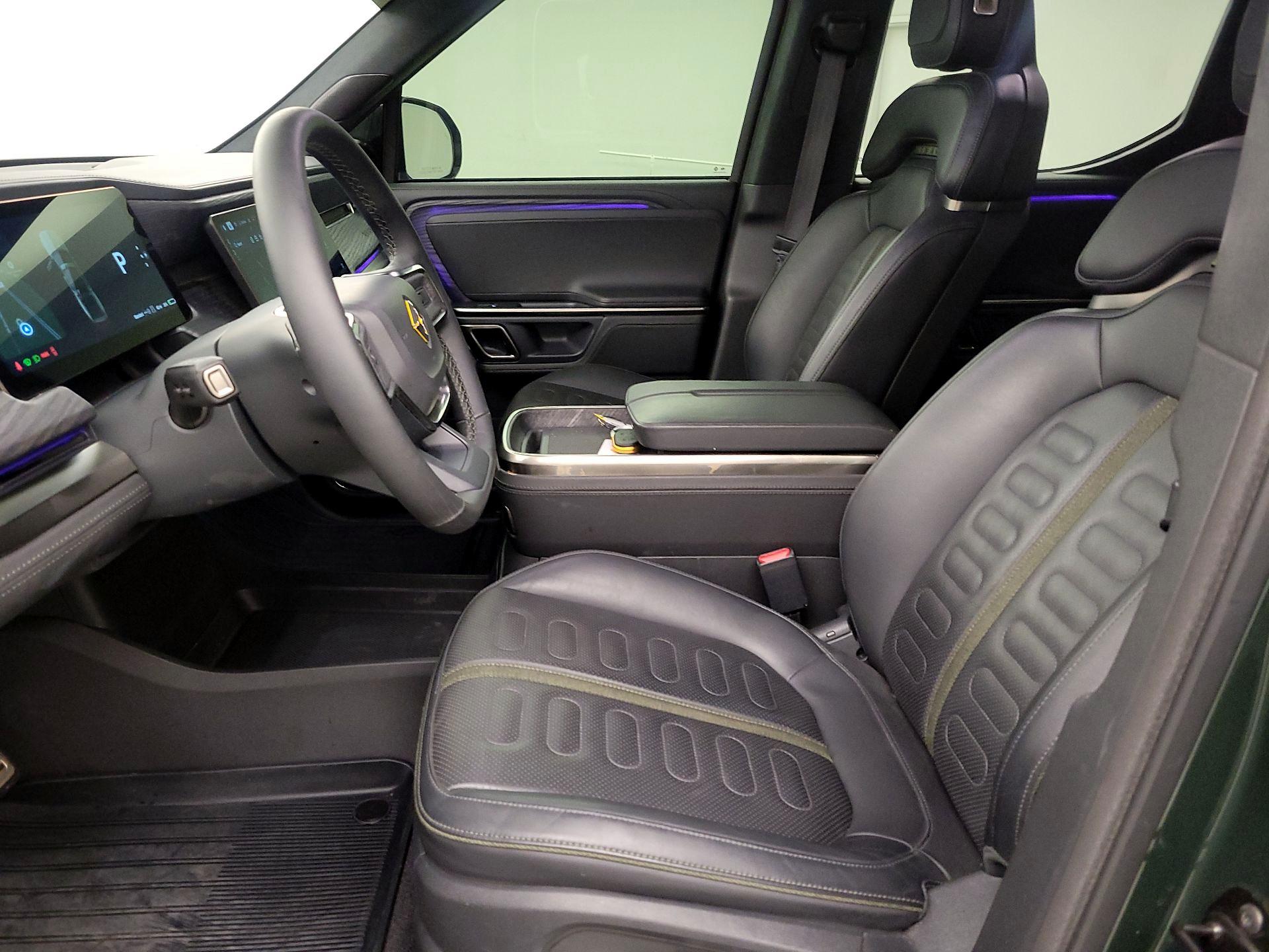 Thumbnail: 2023 Rivian R1T - 11