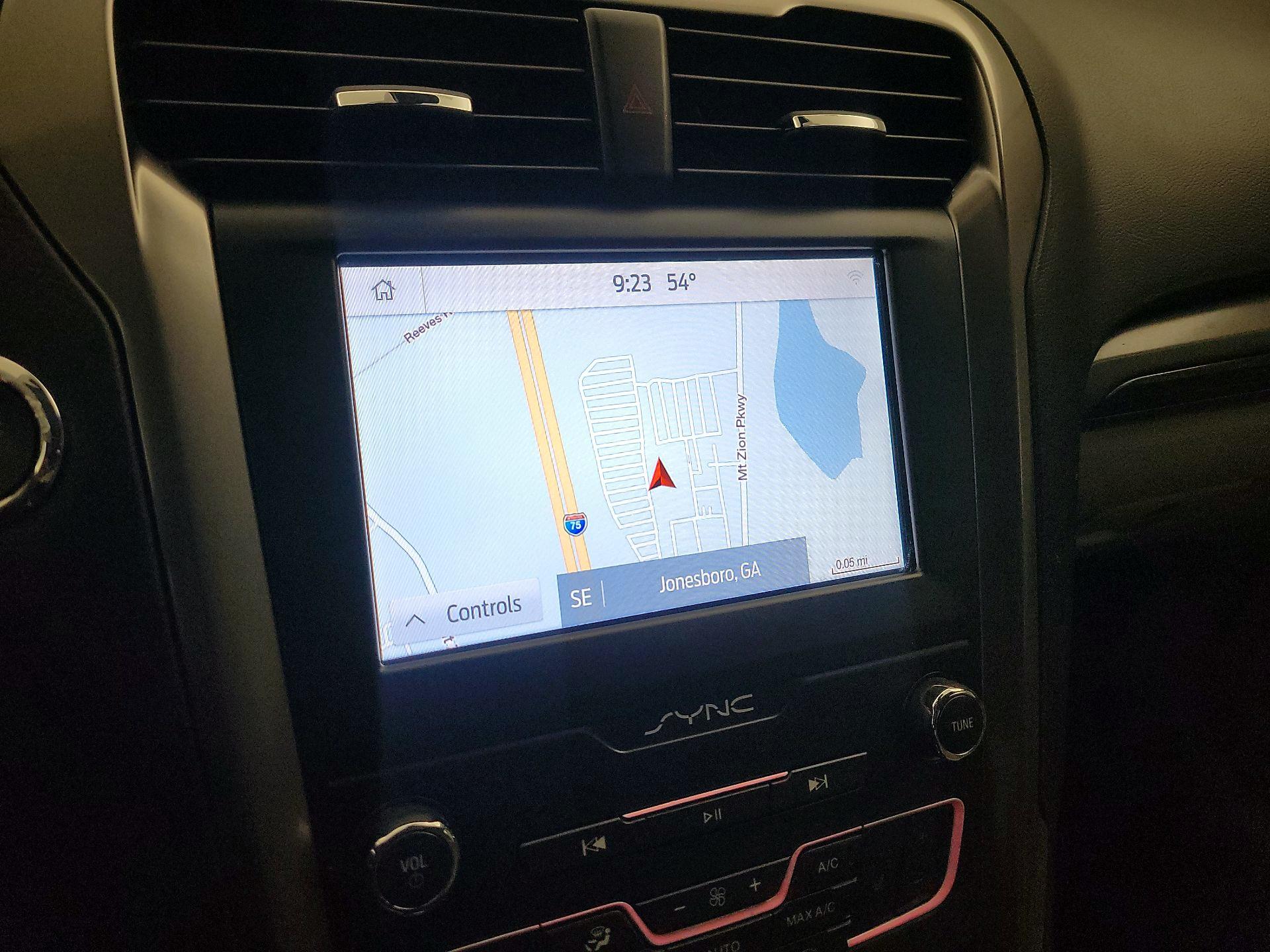 Thumbnail: 2020 Ford Fusion - 14