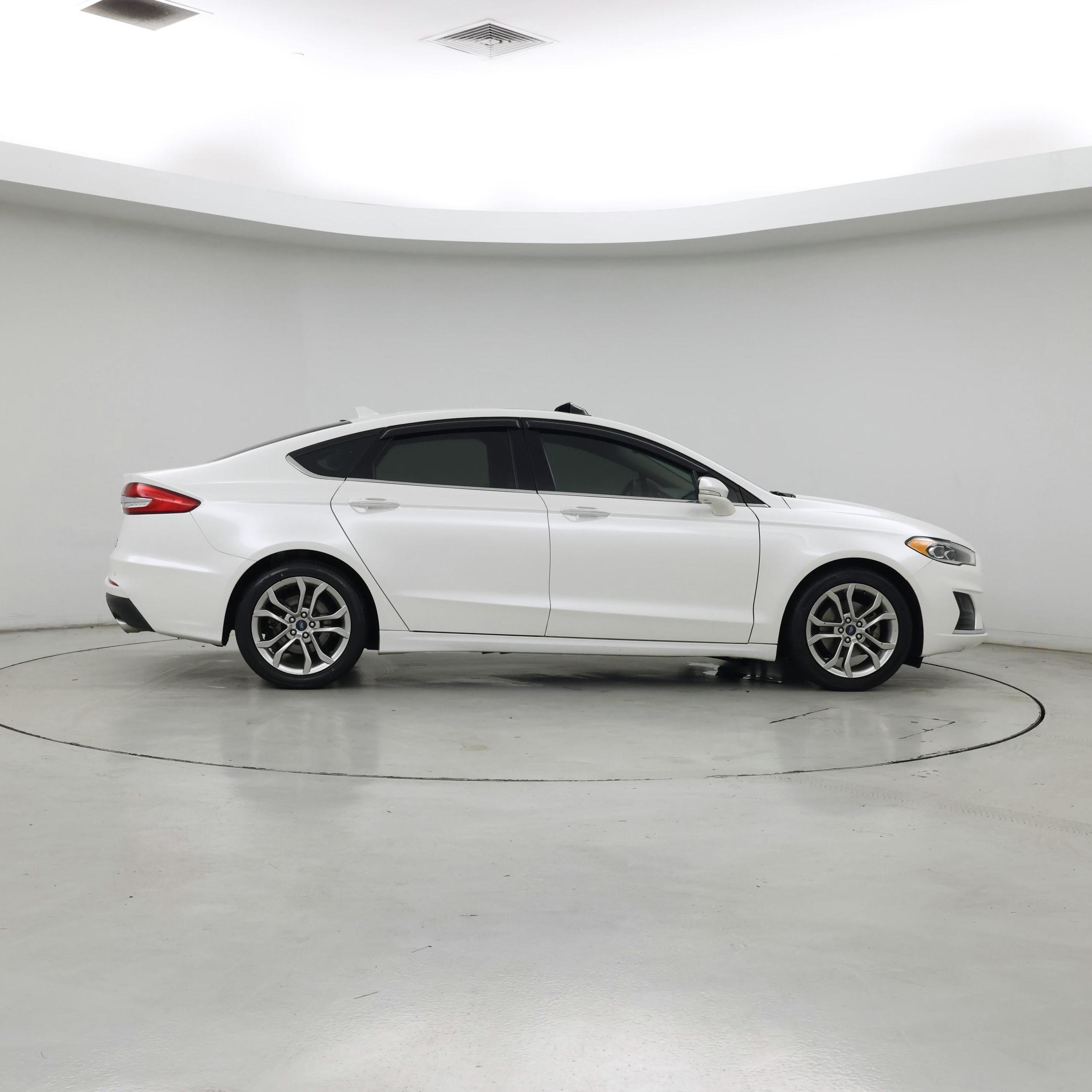 Thumbnail: 2020 Ford Fusion - 7