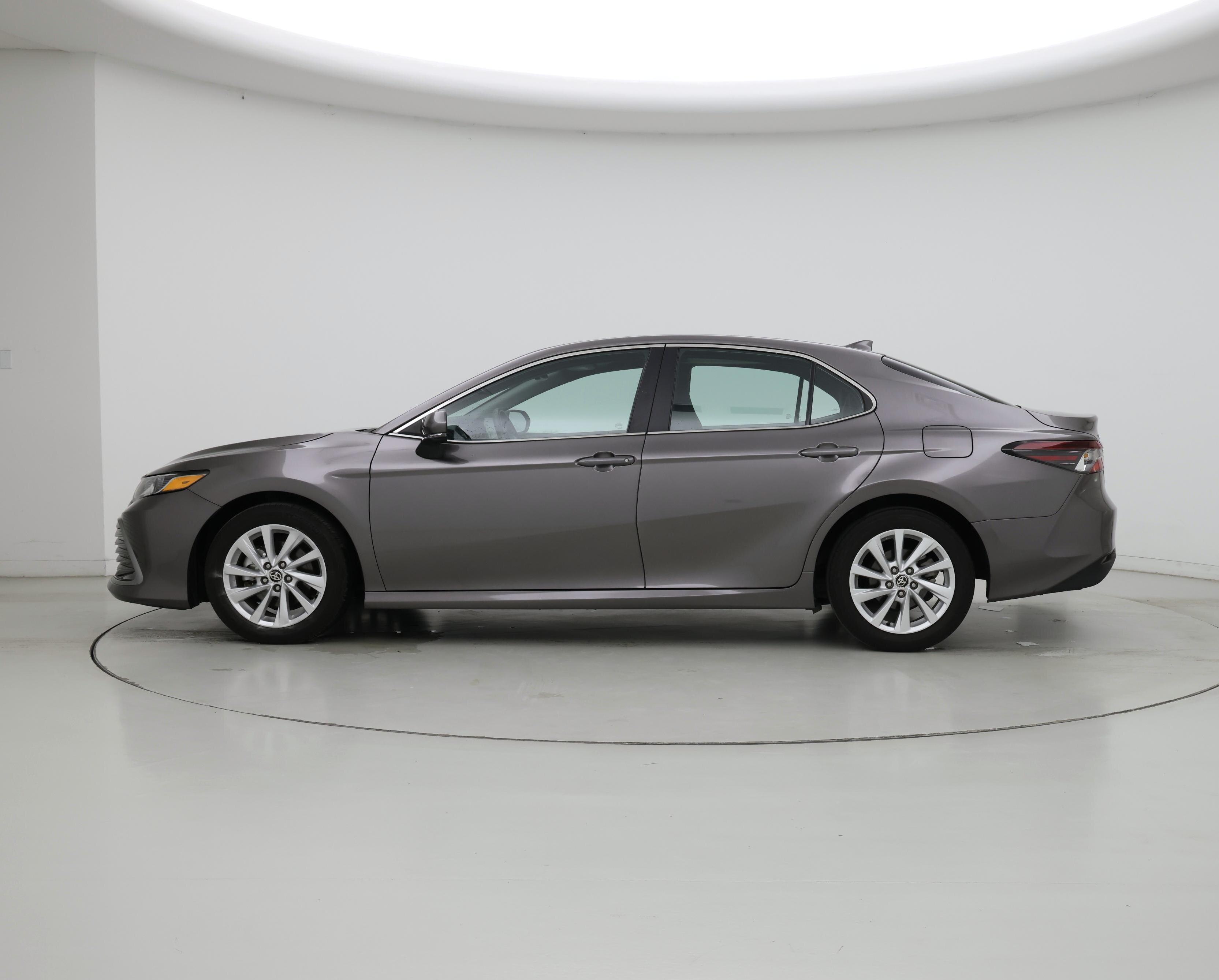 Thumbnail: 2024 Toyota Camry - 3
