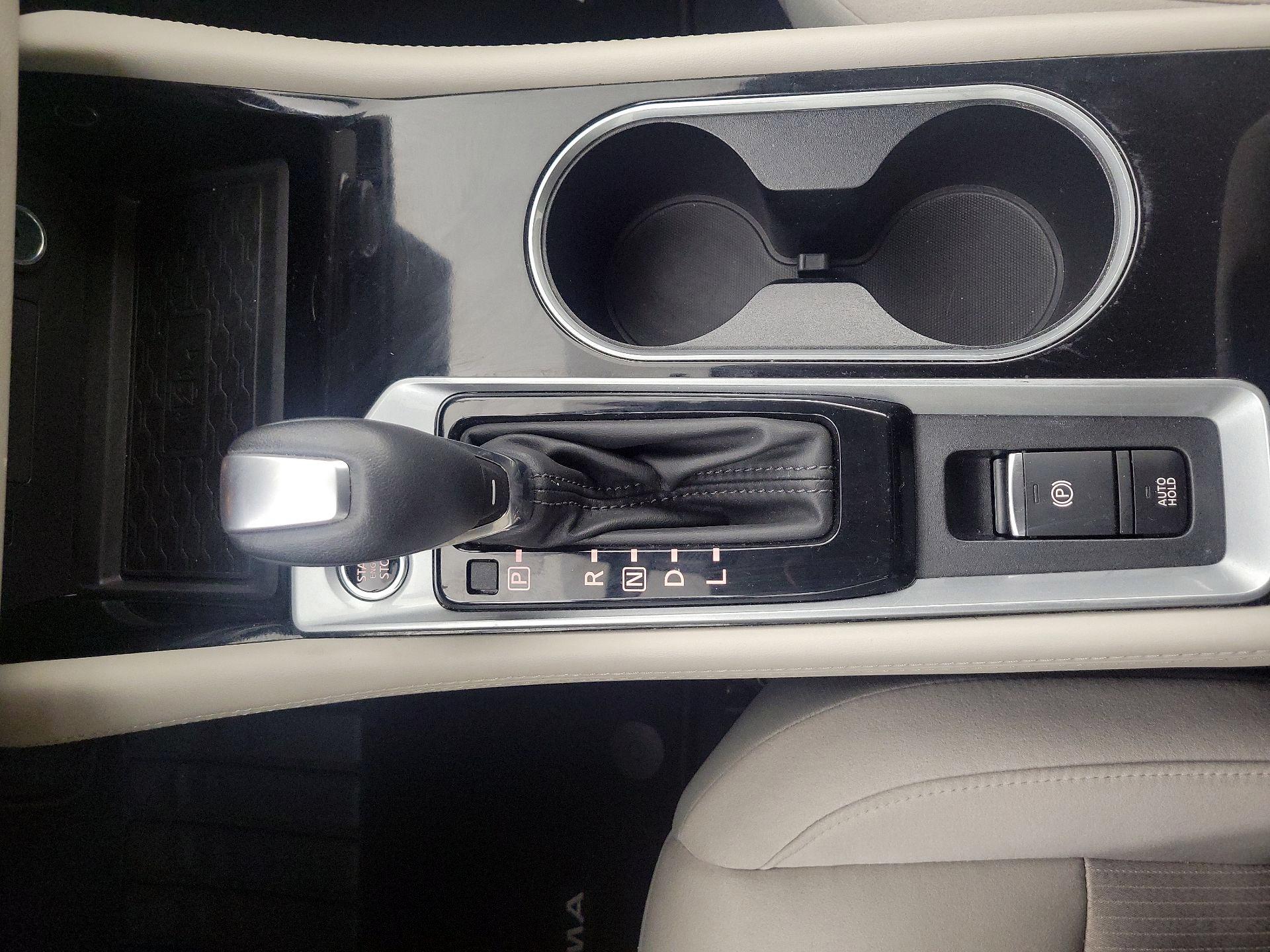 Thumbnail: 2023 Nissan Altima - 18