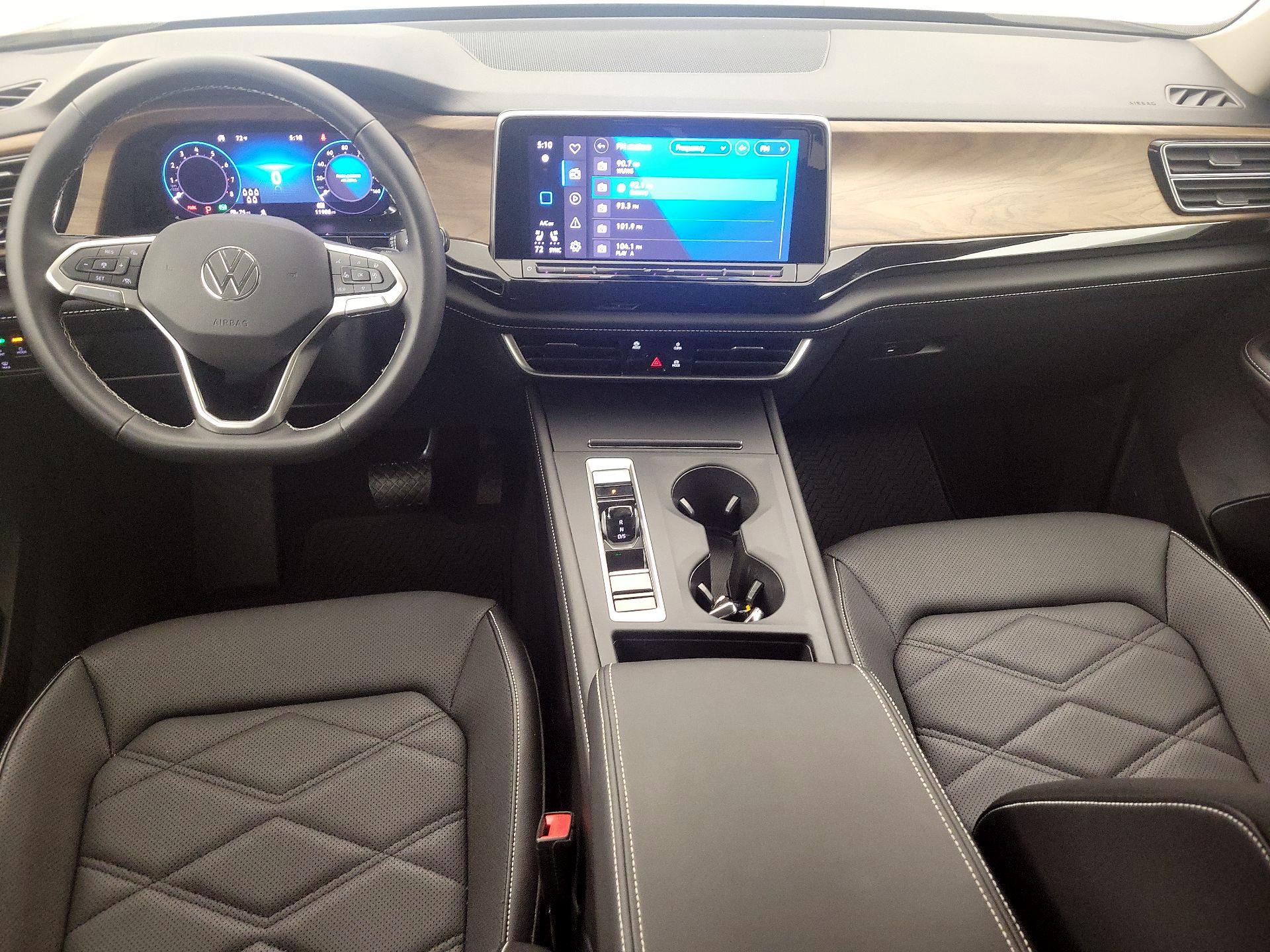 Thumbnail: 2024 Volkswagen Atlas - 9