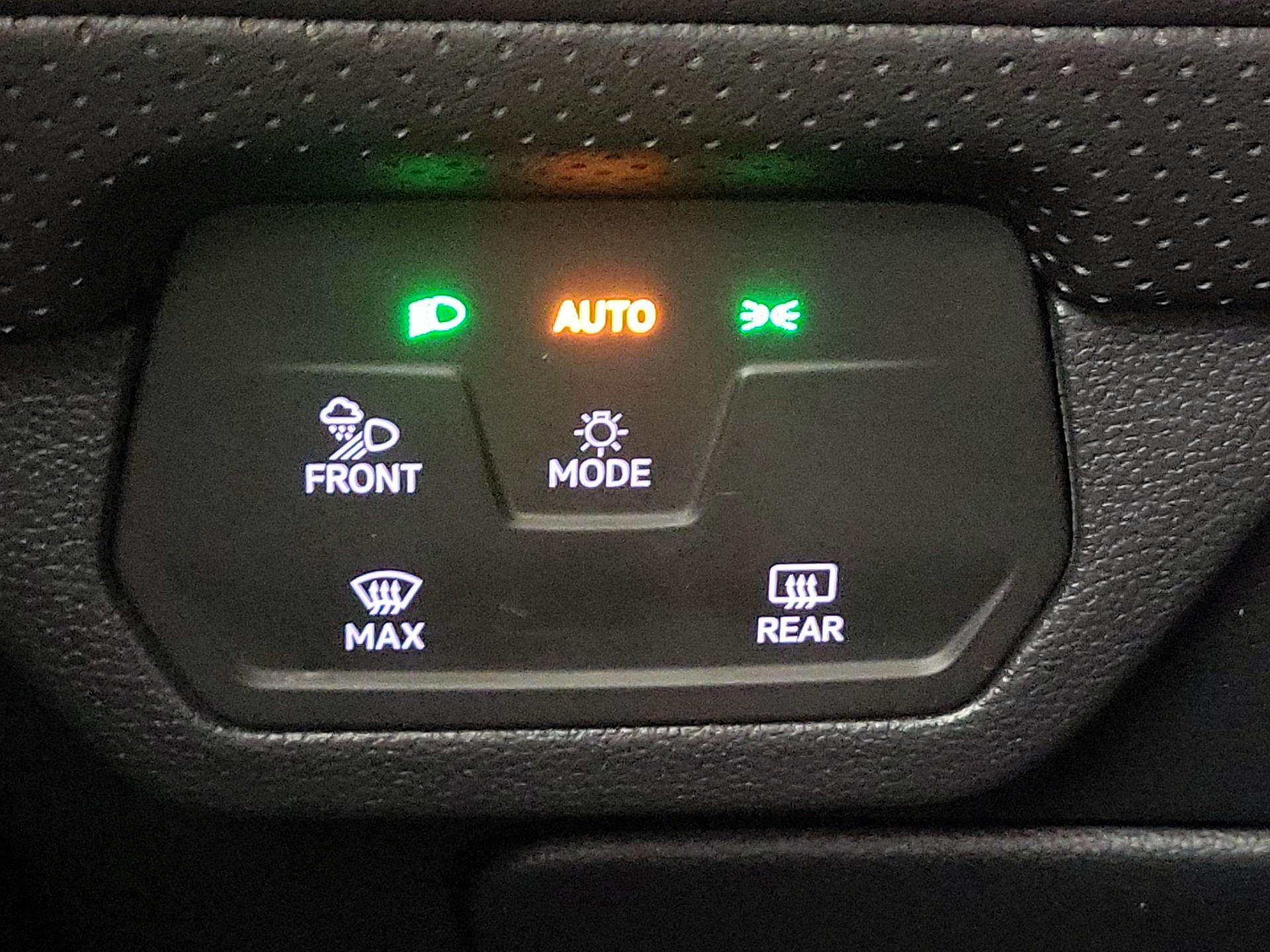 Thumbnail: 2024 Volkswagen Atlas - 13