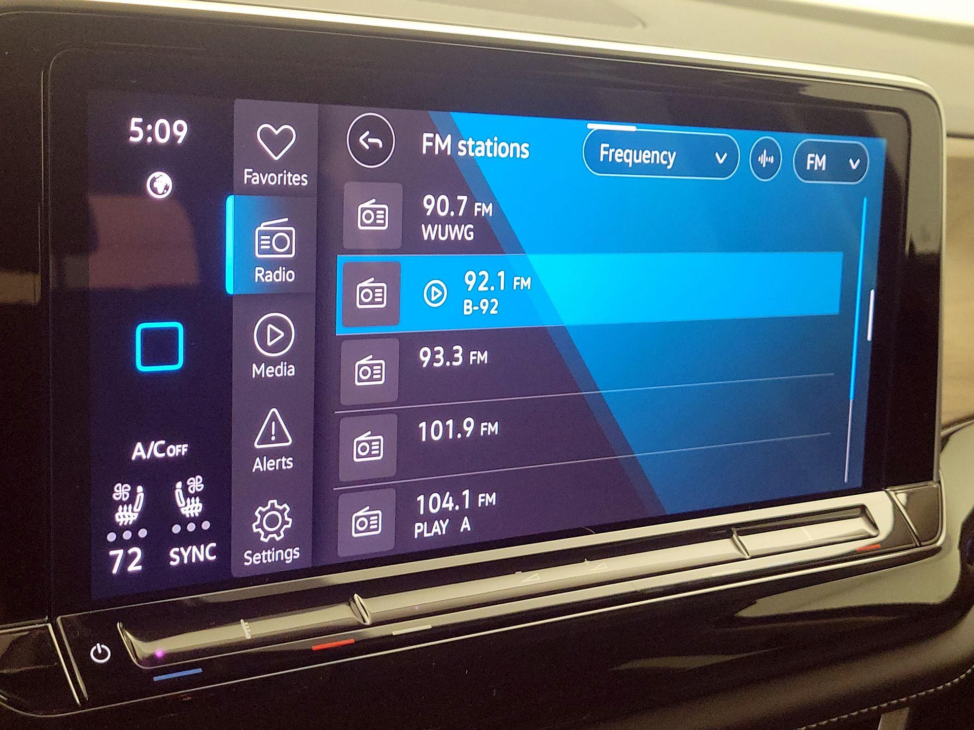 Thumbnail: 2024 Volkswagen Atlas - 15