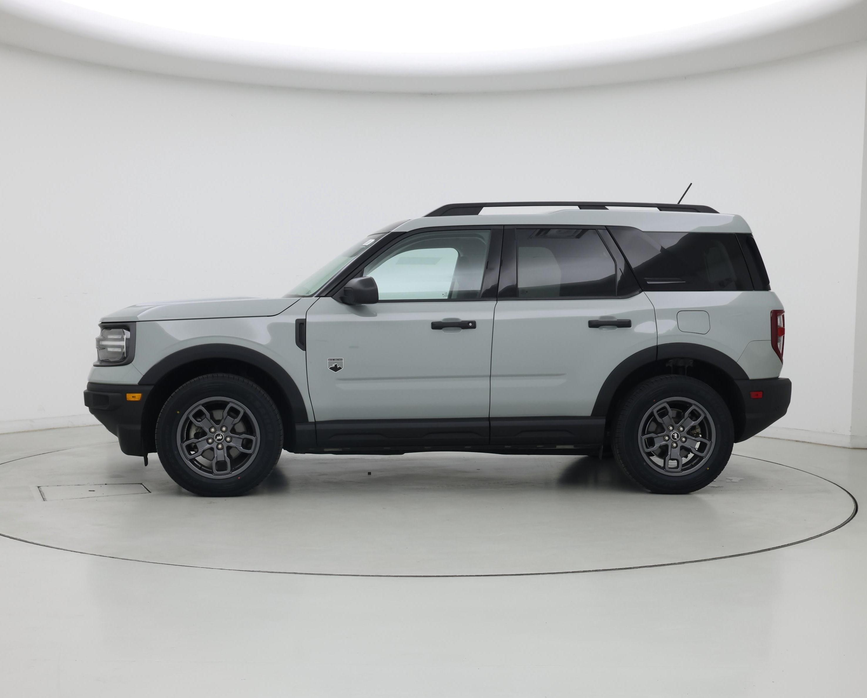 Thumbnail: 2023 Ford Bronco Sport - 3