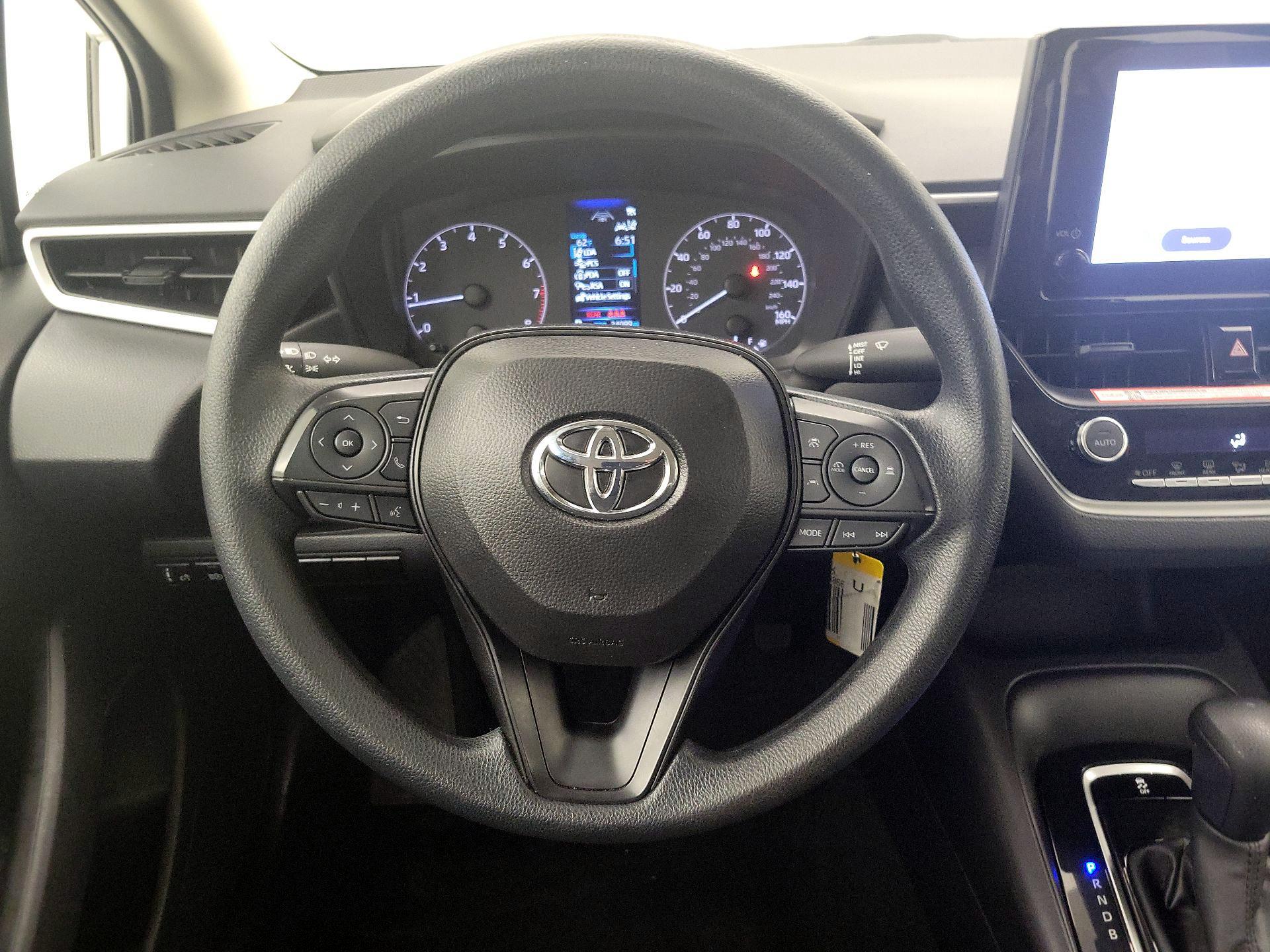 Thumbnail: 2025 Toyota Corolla - 10