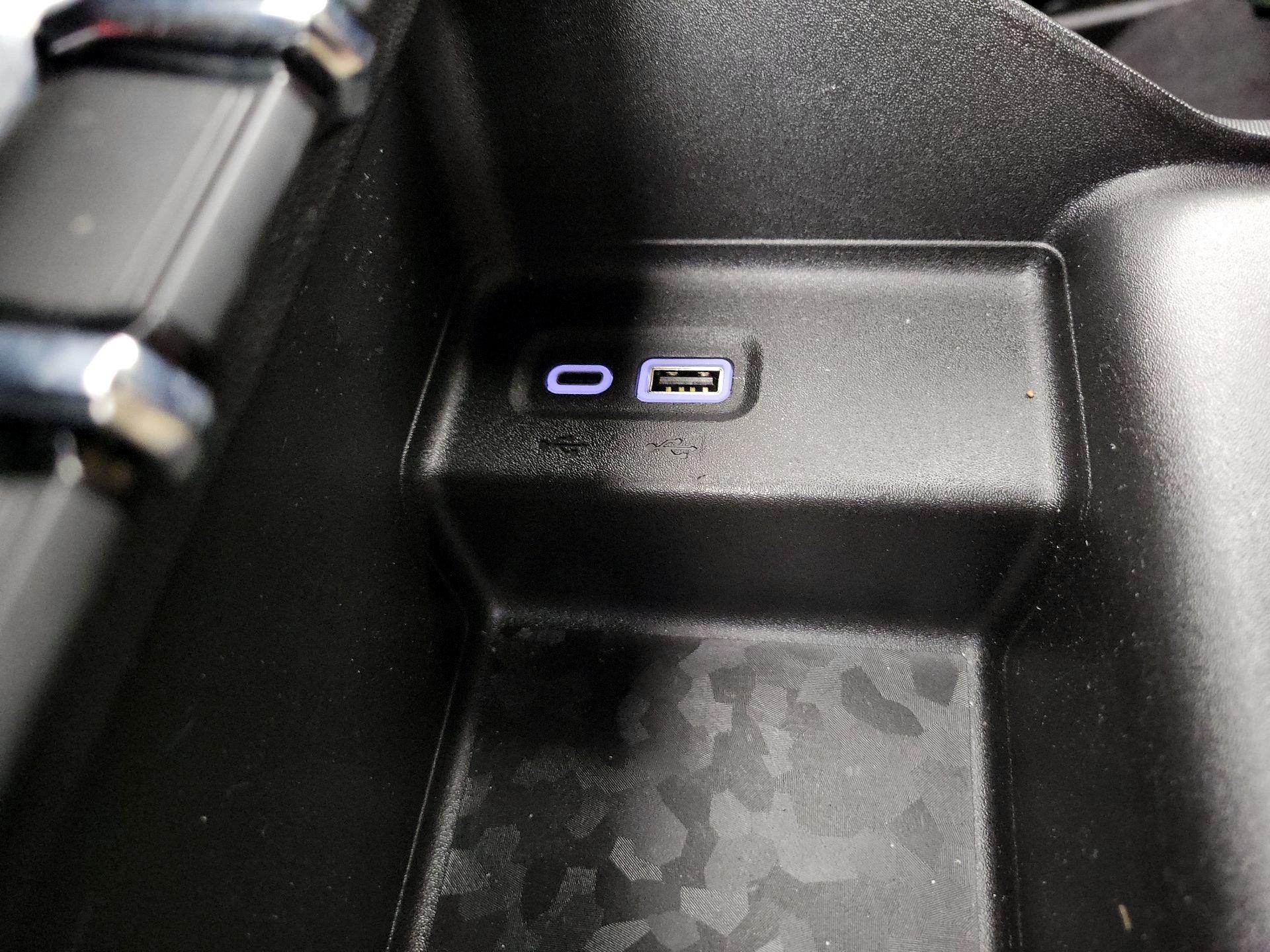 Thumbnail: 2024 Chevrolet Colorado - 18