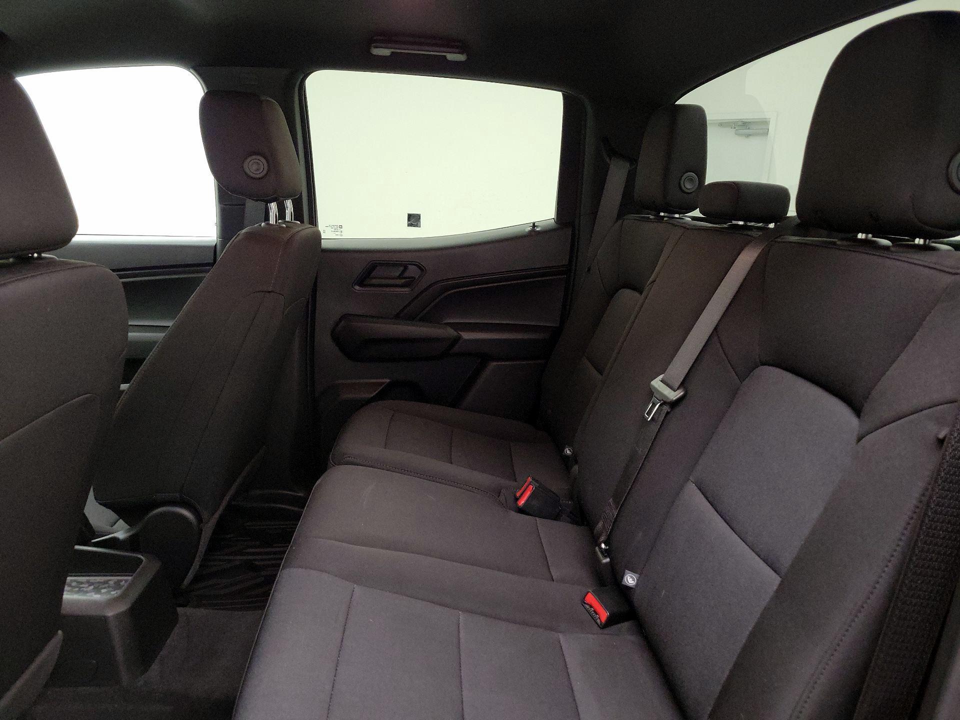 Thumbnail: 2024 Chevrolet Colorado - 19