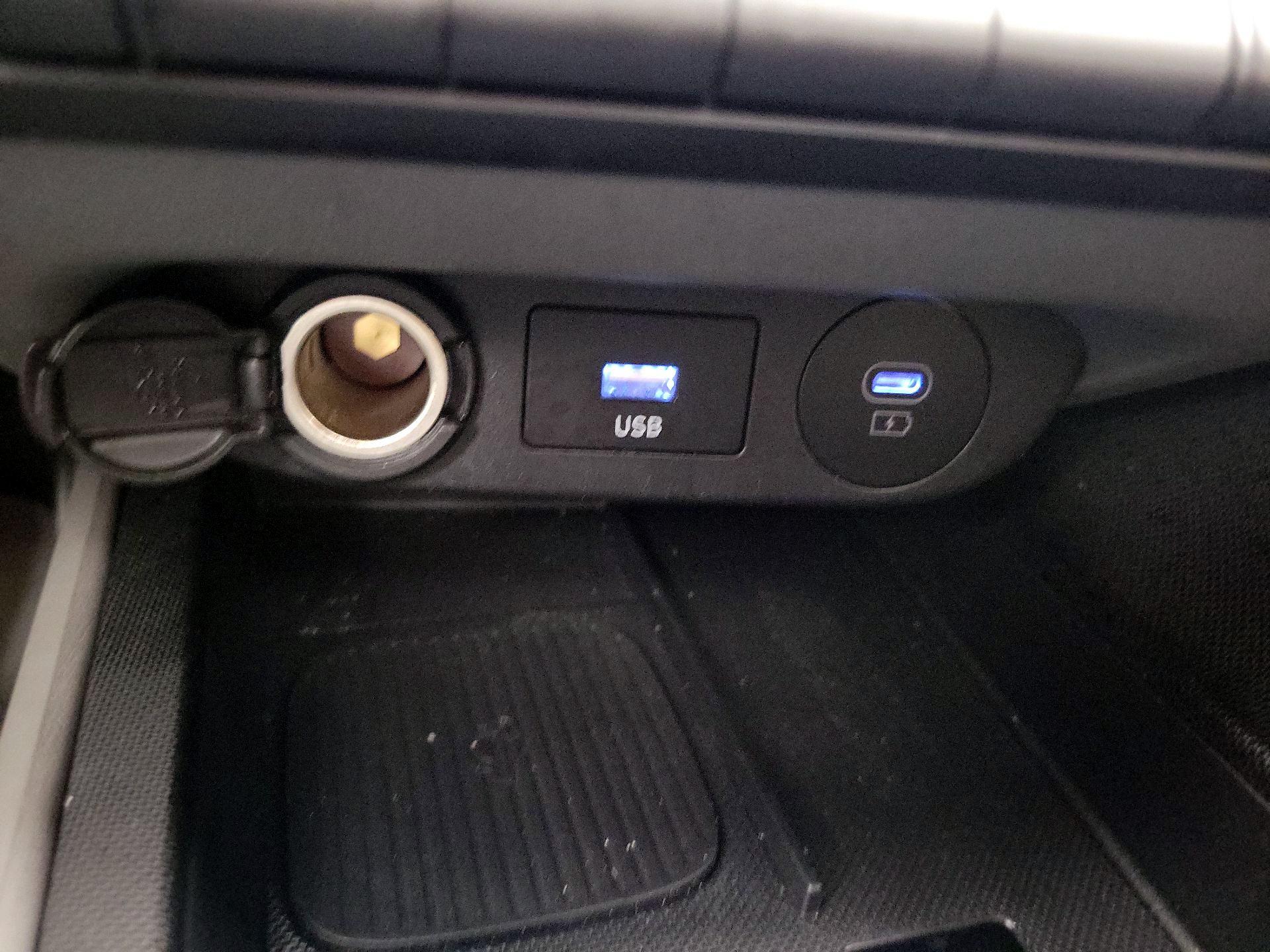 Thumbnail: 2025 Hyundai Elantra - 19