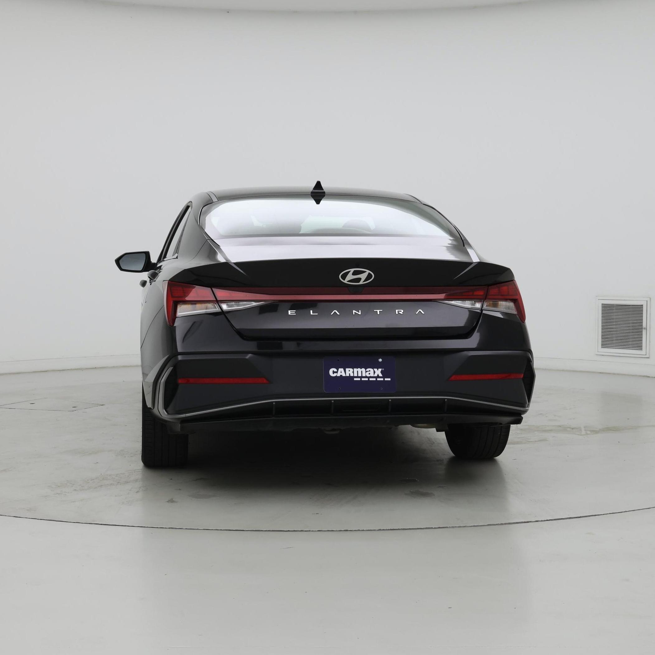 Thumbnail: 2025 Hyundai Elantra - 6