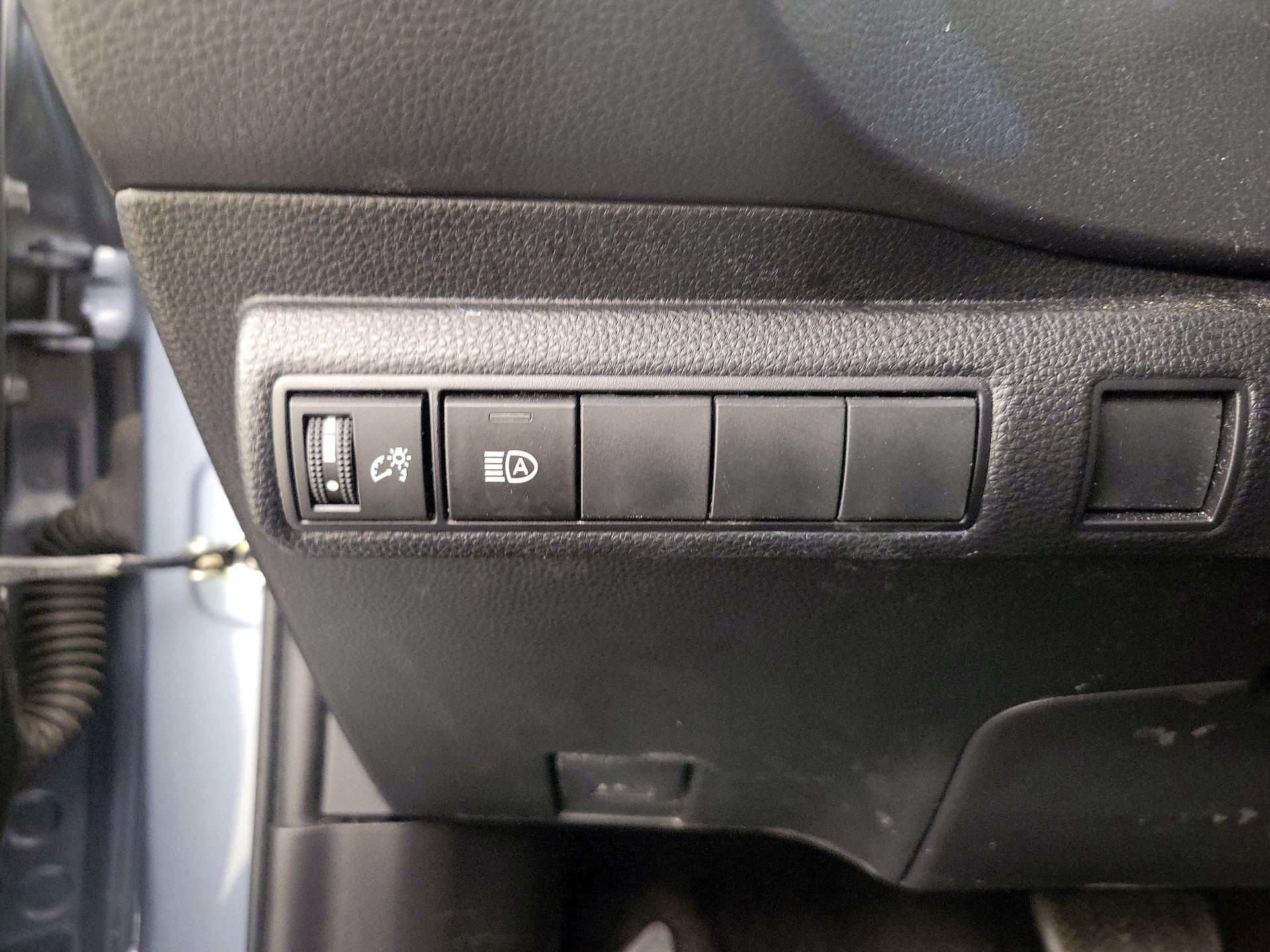 Thumbnail: 2022 Toyota Corolla - 13