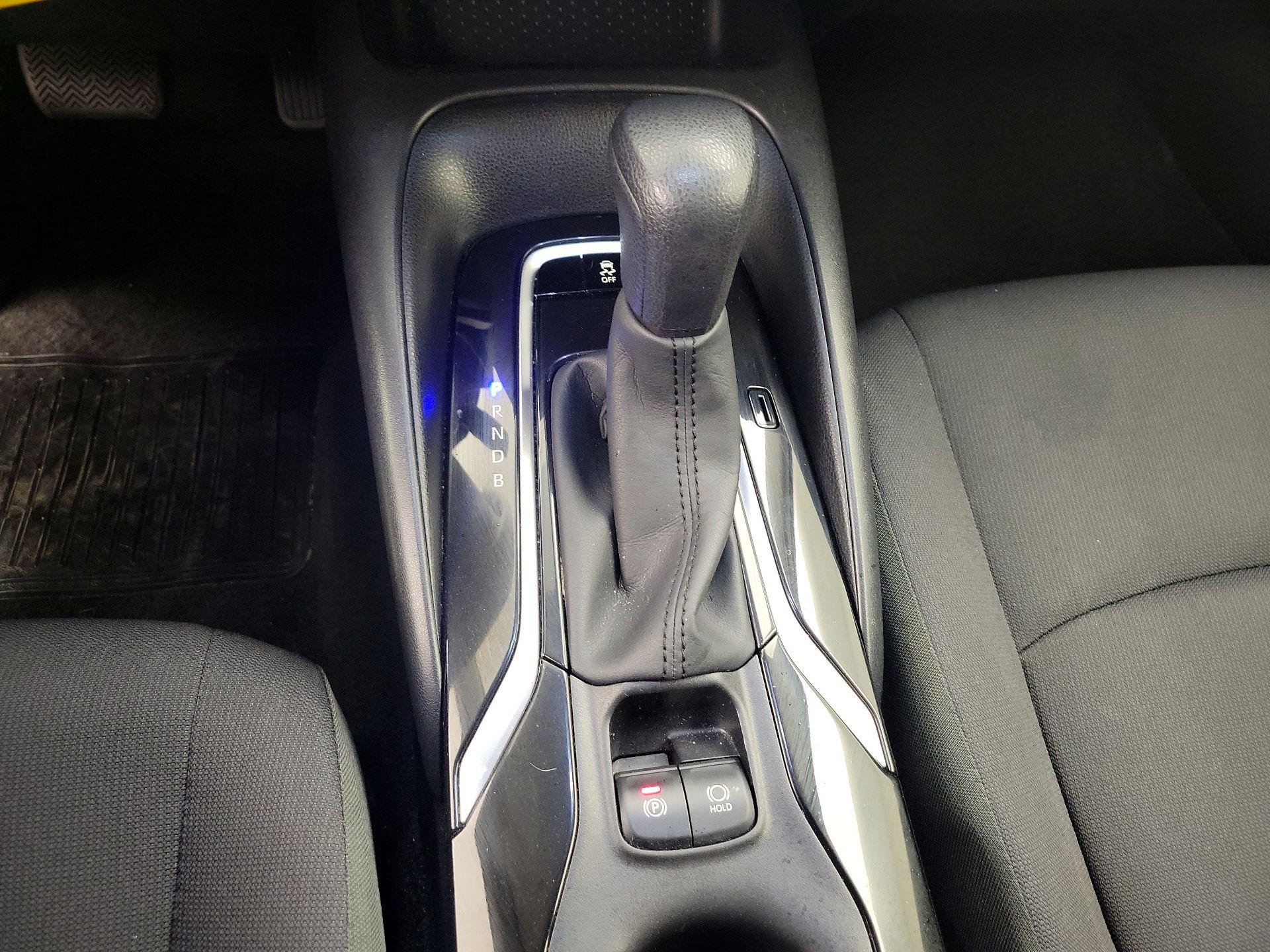 Thumbnail: 2022 Toyota Corolla - 17