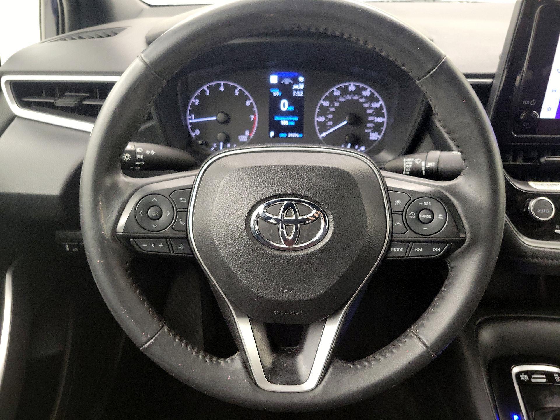 Thumbnail: 2023 Toyota Corolla - 10