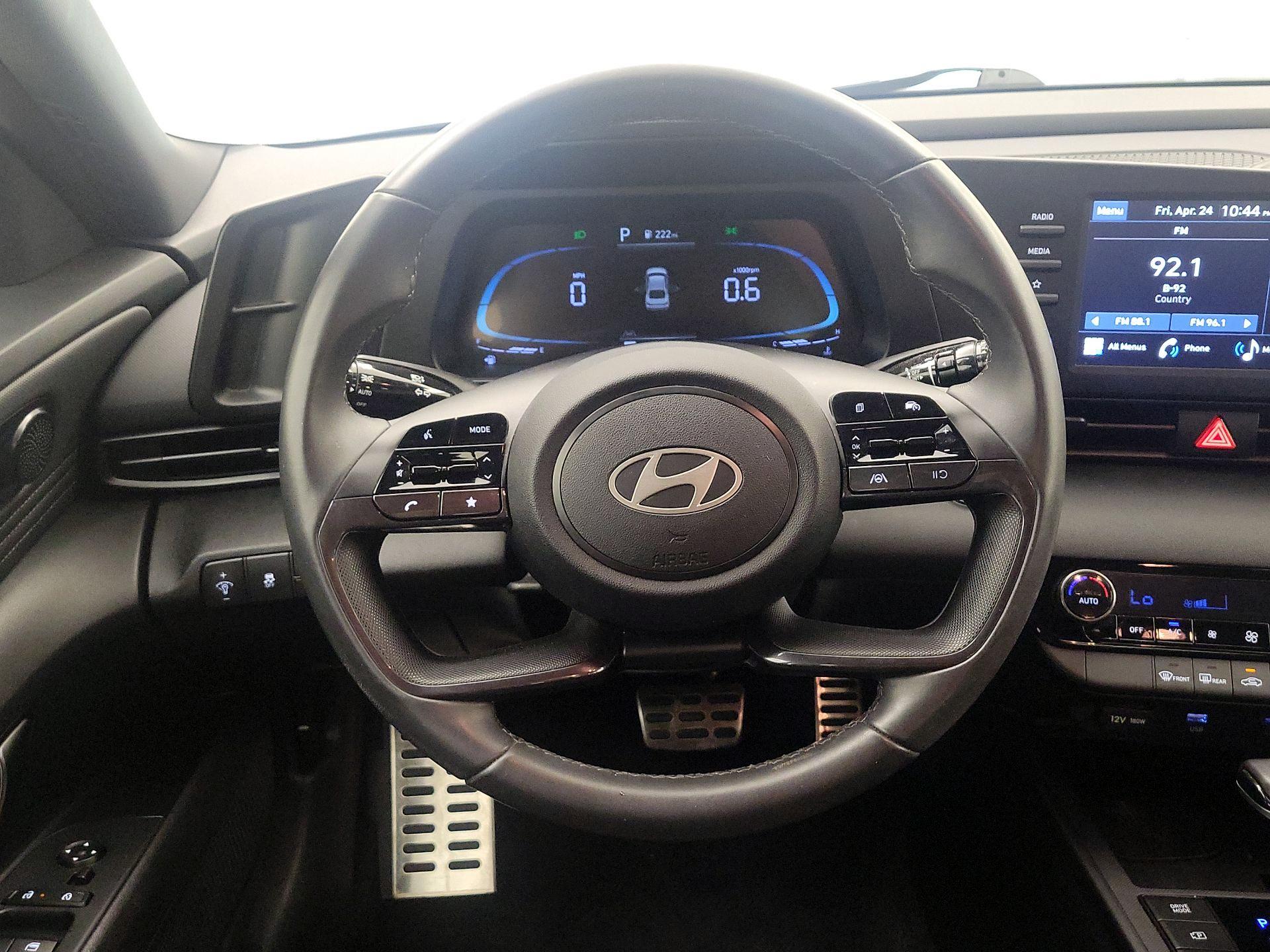 Thumbnail: 2025 Hyundai Elantra - 10