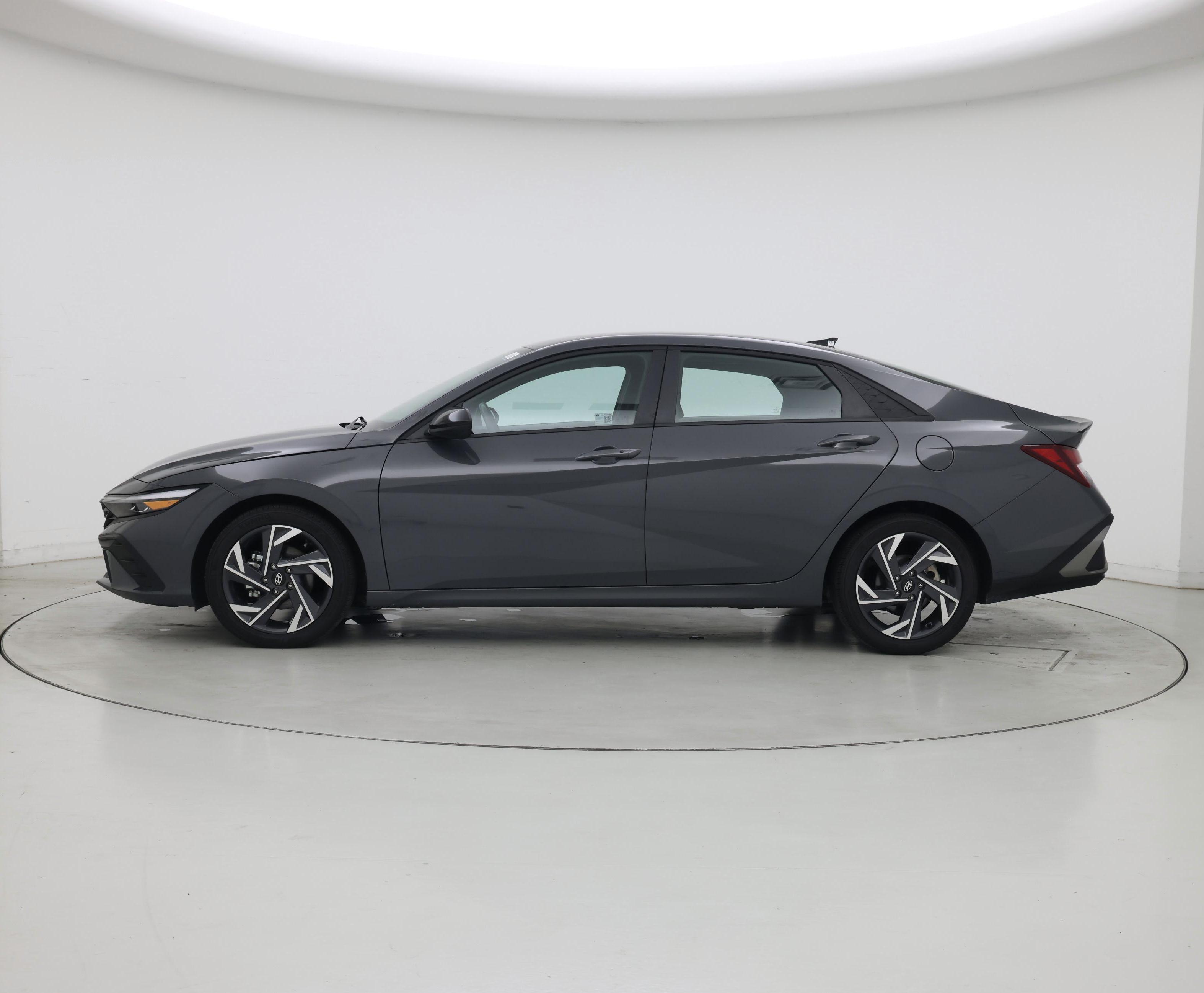 Thumbnail: 2025 Hyundai Elantra - 3