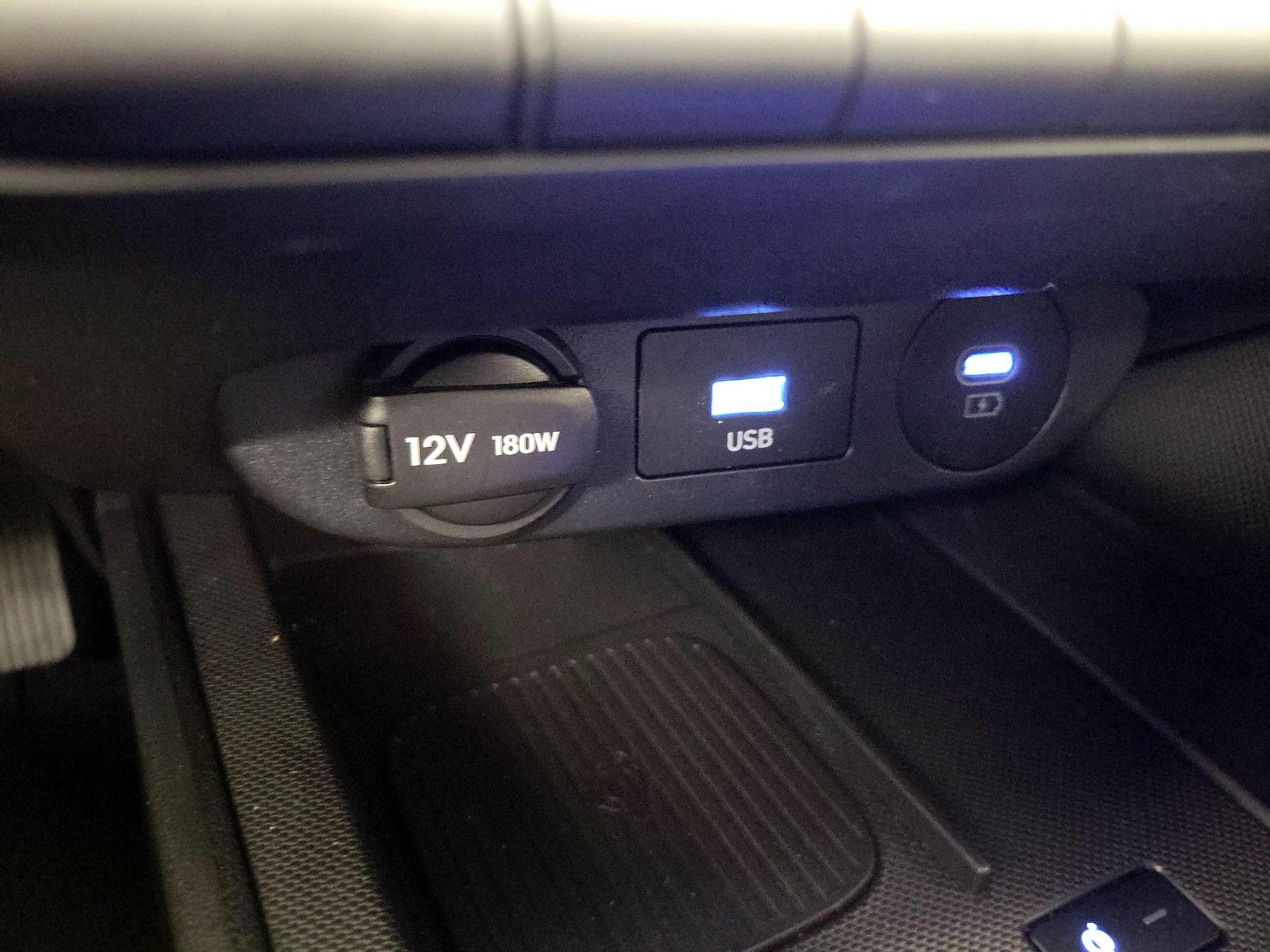 Thumbnail: 2025 Hyundai Elantra - 19