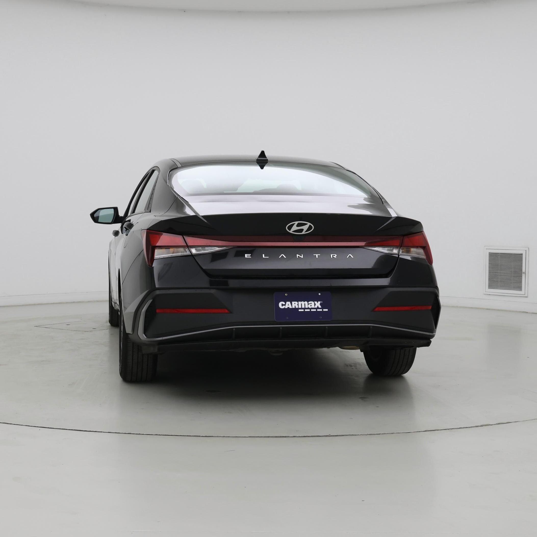 Thumbnail: 2024 Hyundai Elantra - 6