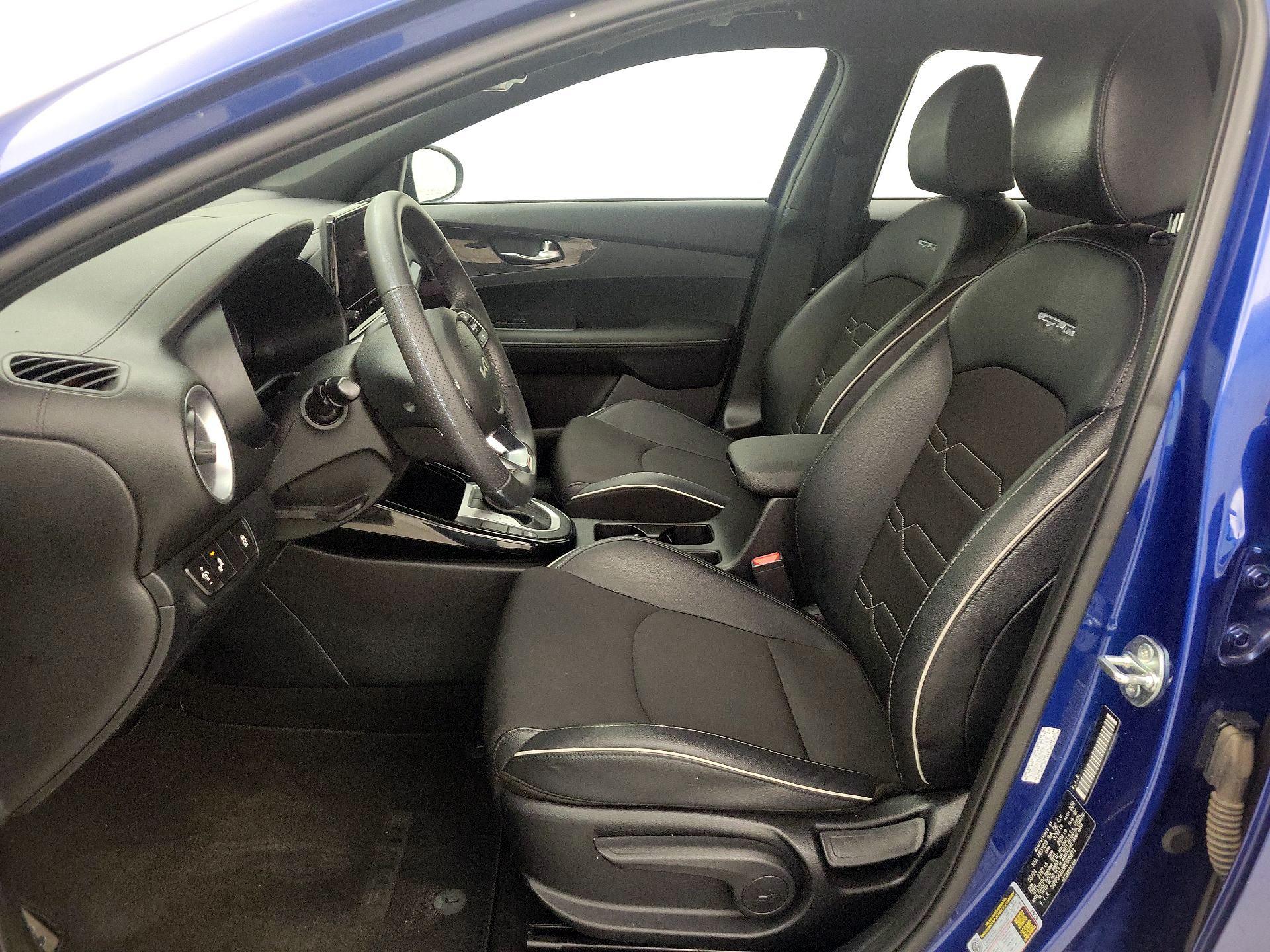 Thumbnail: 2024 Kia Forte - 11