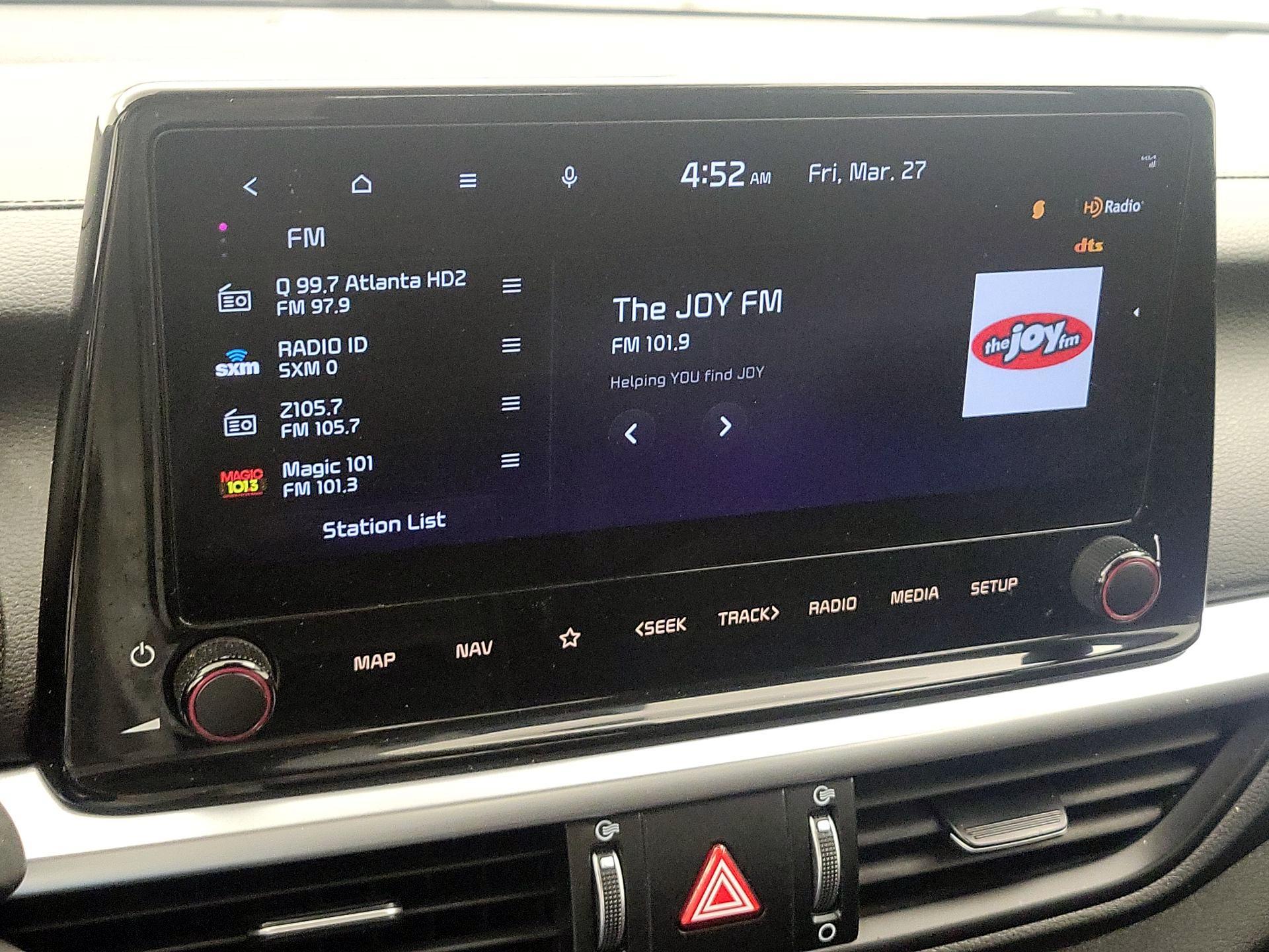 Thumbnail: 2024 Kia Forte - 16