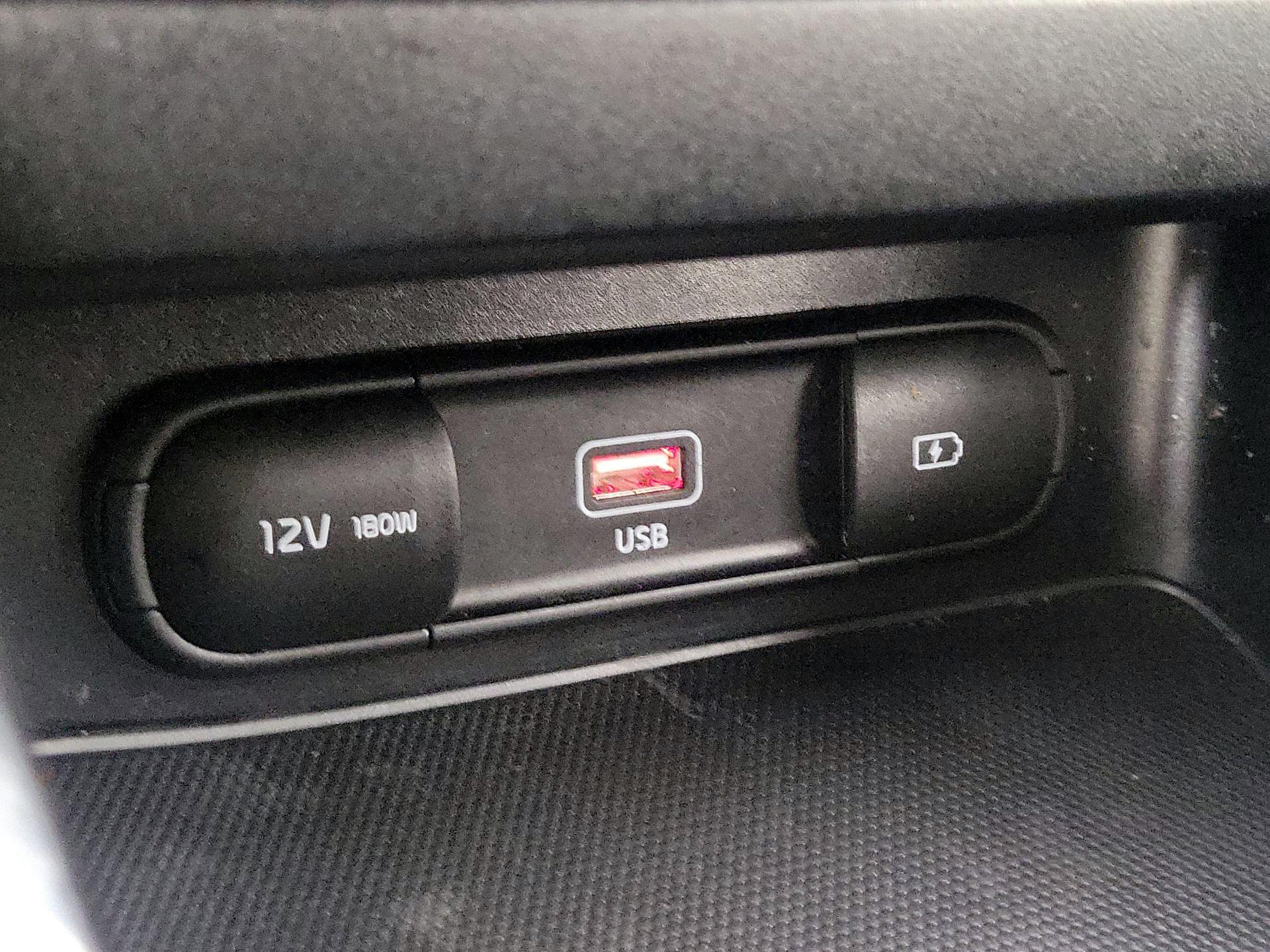 Thumbnail: 2024 Kia Forte - 19