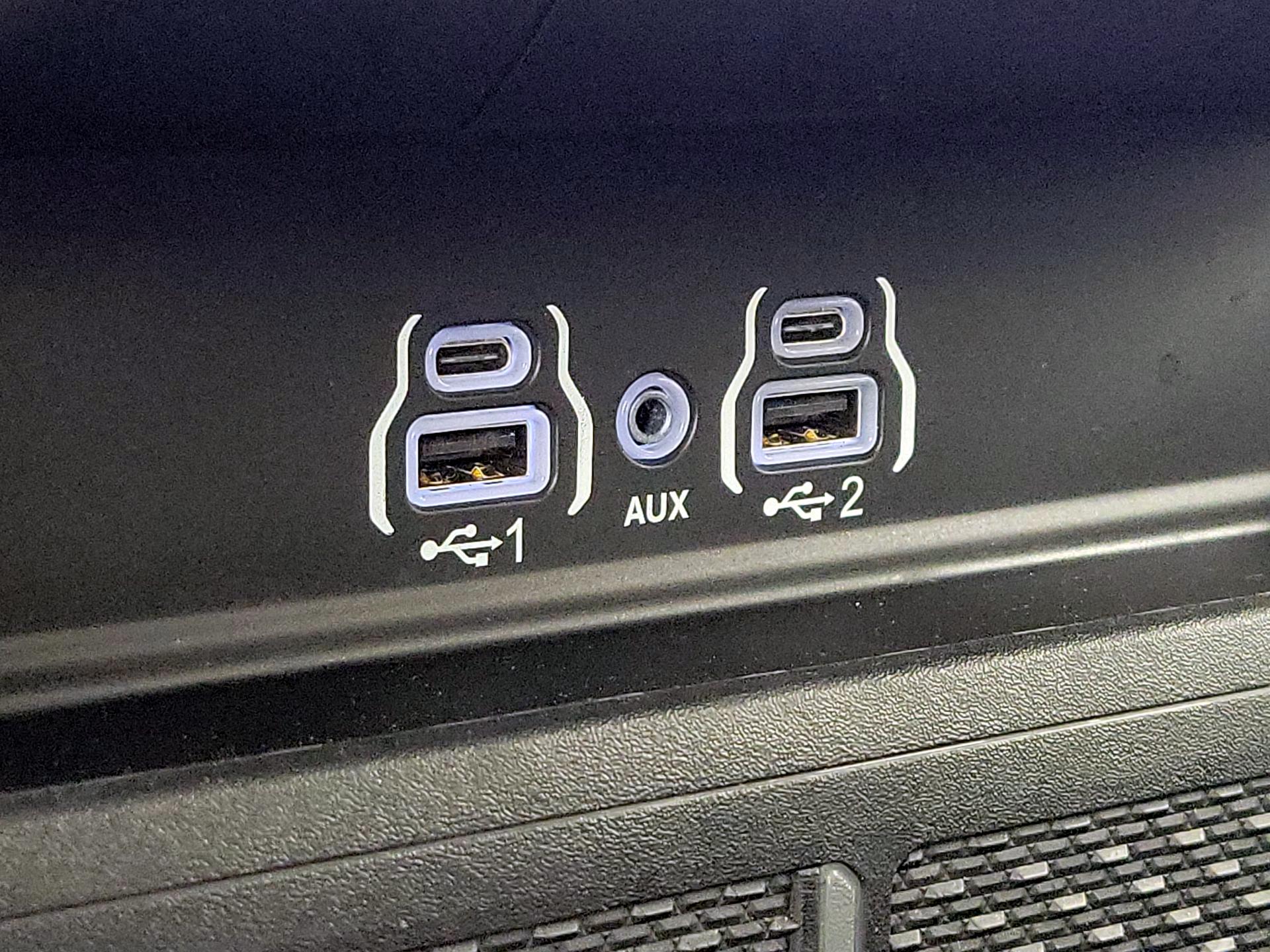 Thumbnail: 2025 RAM 1500 - 18