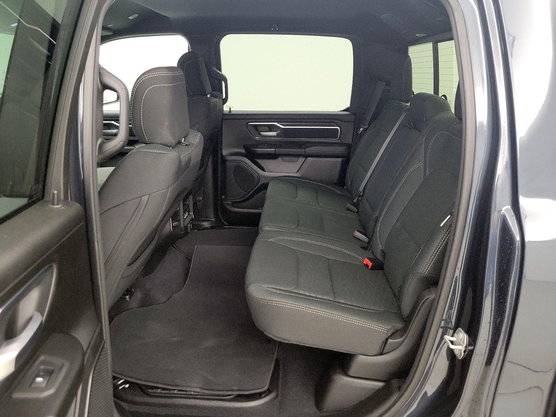 Thumbnail: 2025 RAM 1500 - 19