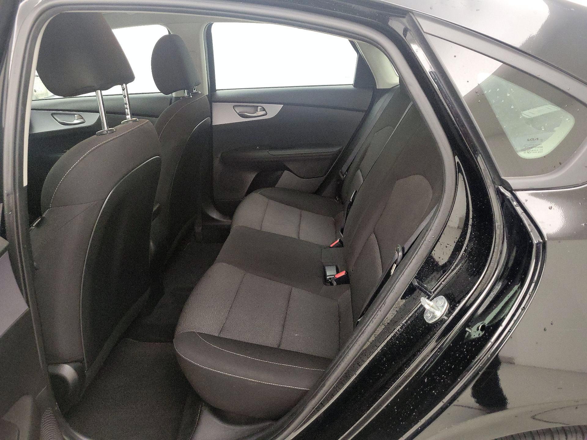 Thumbnail: 2024 Kia Forte - 19